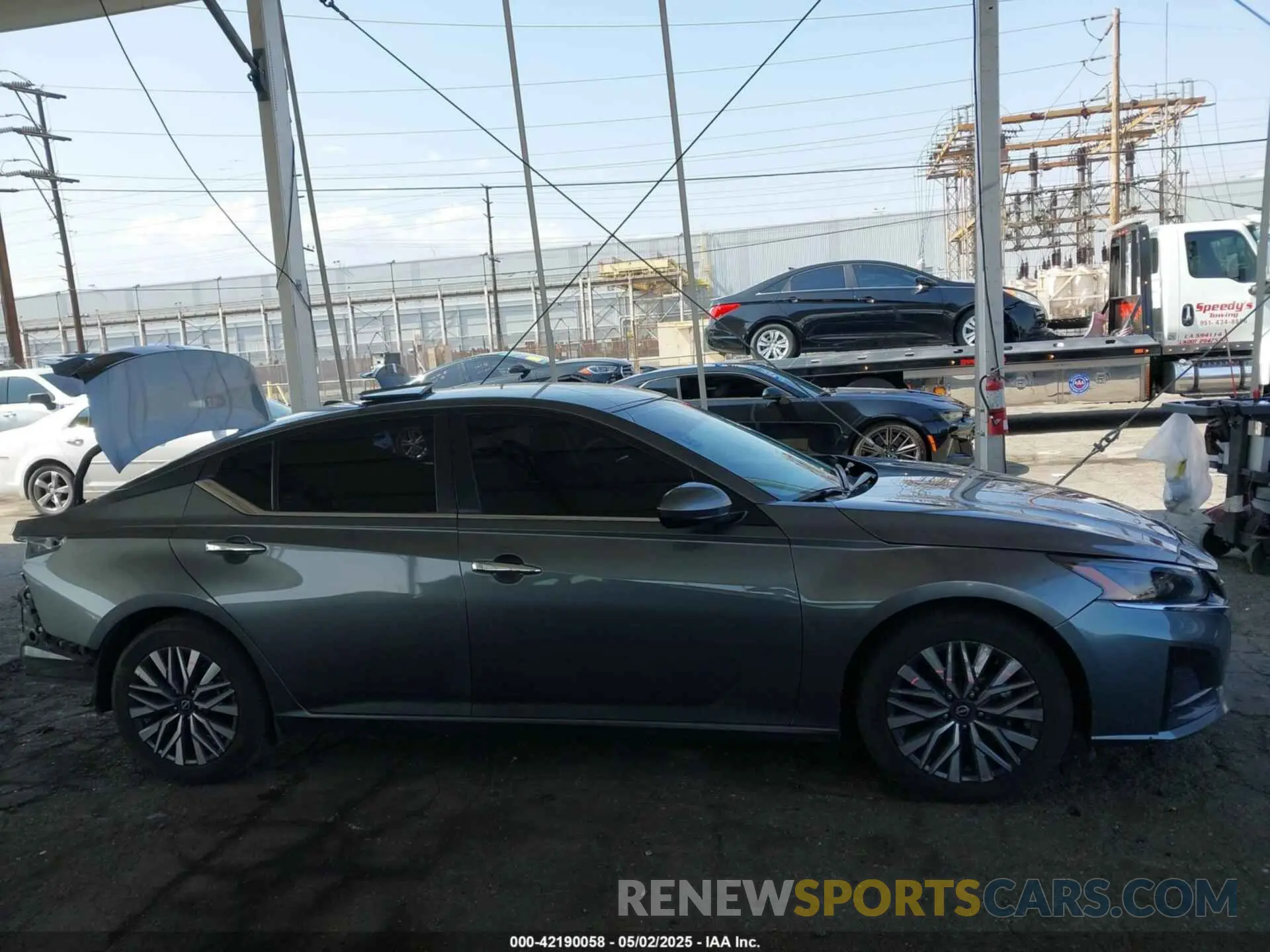 14 Photograph of a damaged car 1N4BL4DV7PN339130 NISSAN ALTIMA 2023