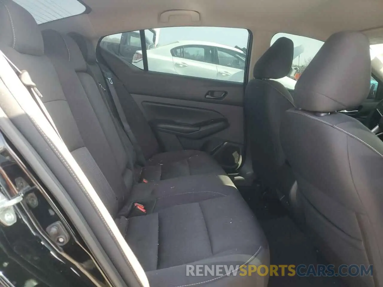 10 Фотография поврежденного автомобиля 1N4BL4DV7PN348653 NISSAN ALTIMA 2023