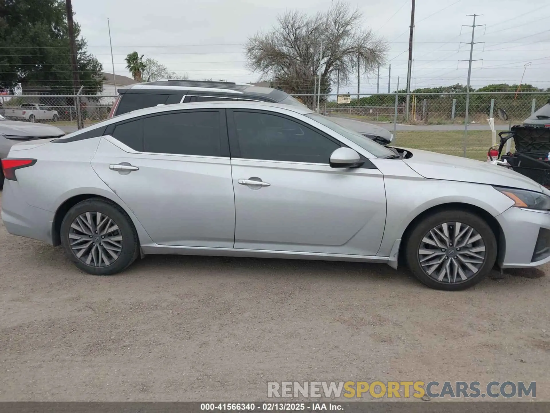 13 Фотография поврежденного автомобиля 1N4BL4DV7PN399537 NISSAN ALTIMA 2023