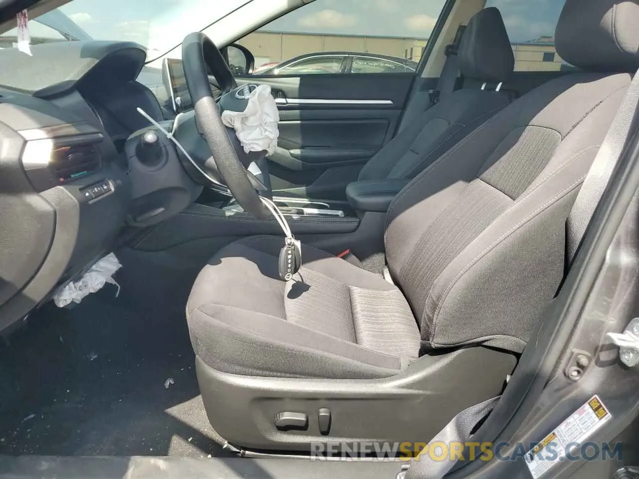 7 Photograph of a damaged car 1N4BL4DV9PN352963 NISSAN ALTIMA 2023