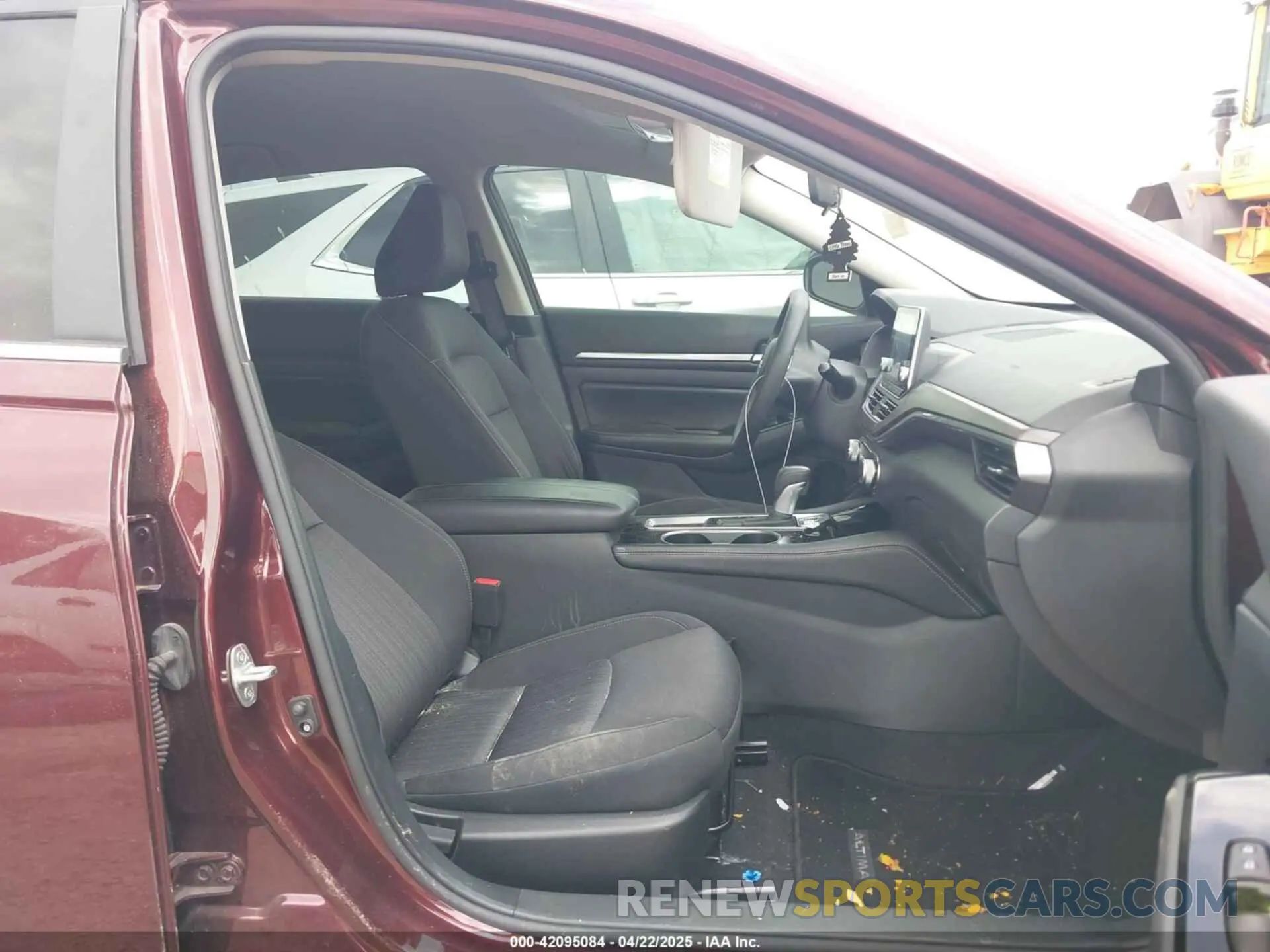5 Фотография поврежденного автомобиля 1N4BL4DV9PN362649 NISSAN ALTIMA 2023