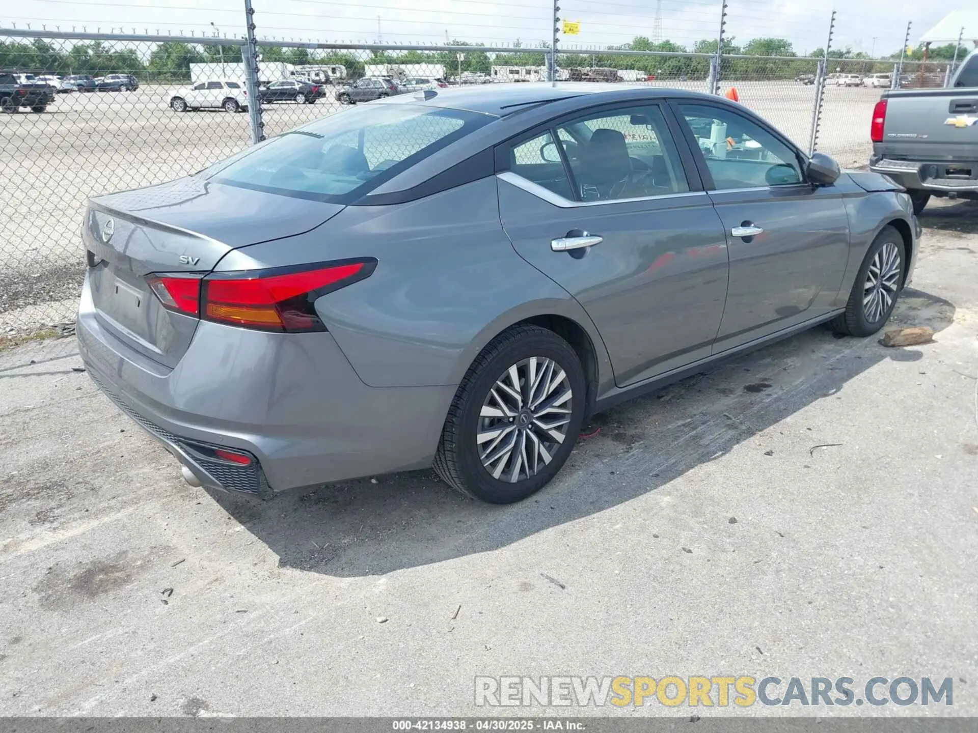 4 Фотография поврежденного автомобиля 1N4BL4DV9PN366815 NISSAN ALTIMA 2023