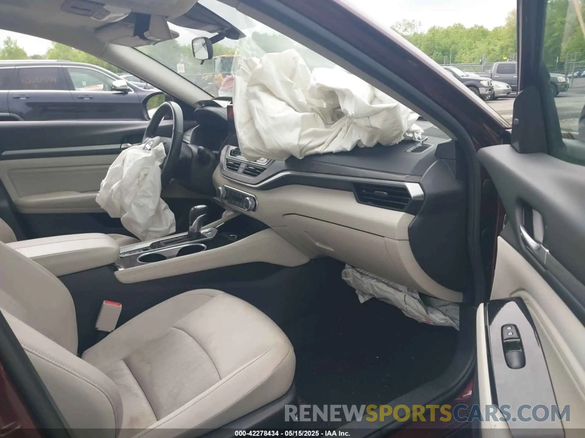 5 Photograph of a damaged car 1N4BL4DW2PN387692 NISSAN ALTIMA 2023