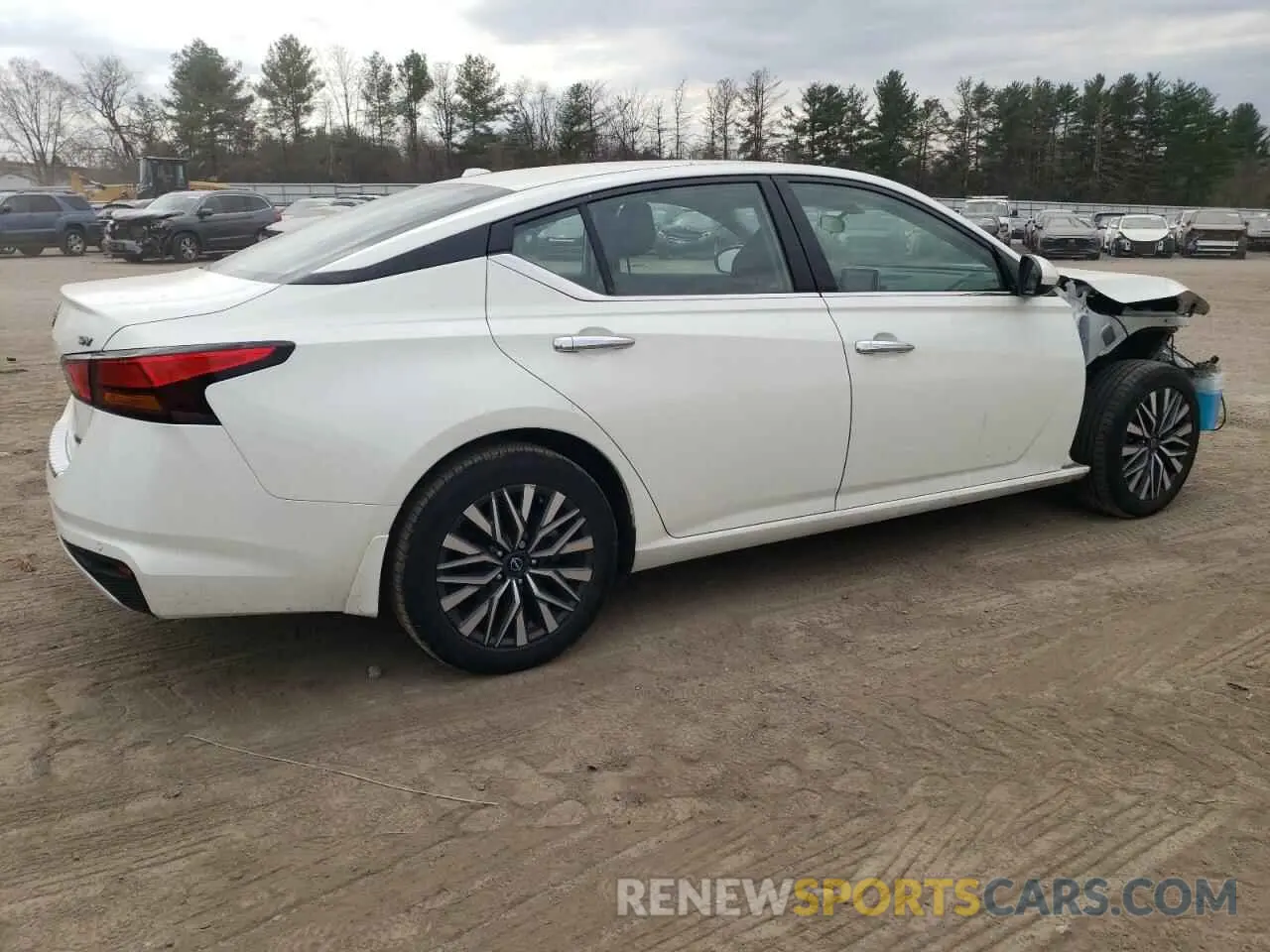 3 Фотография поврежденного автомобиля 1N4BL4DW8PN399569 NISSAN ALTIMA 2023