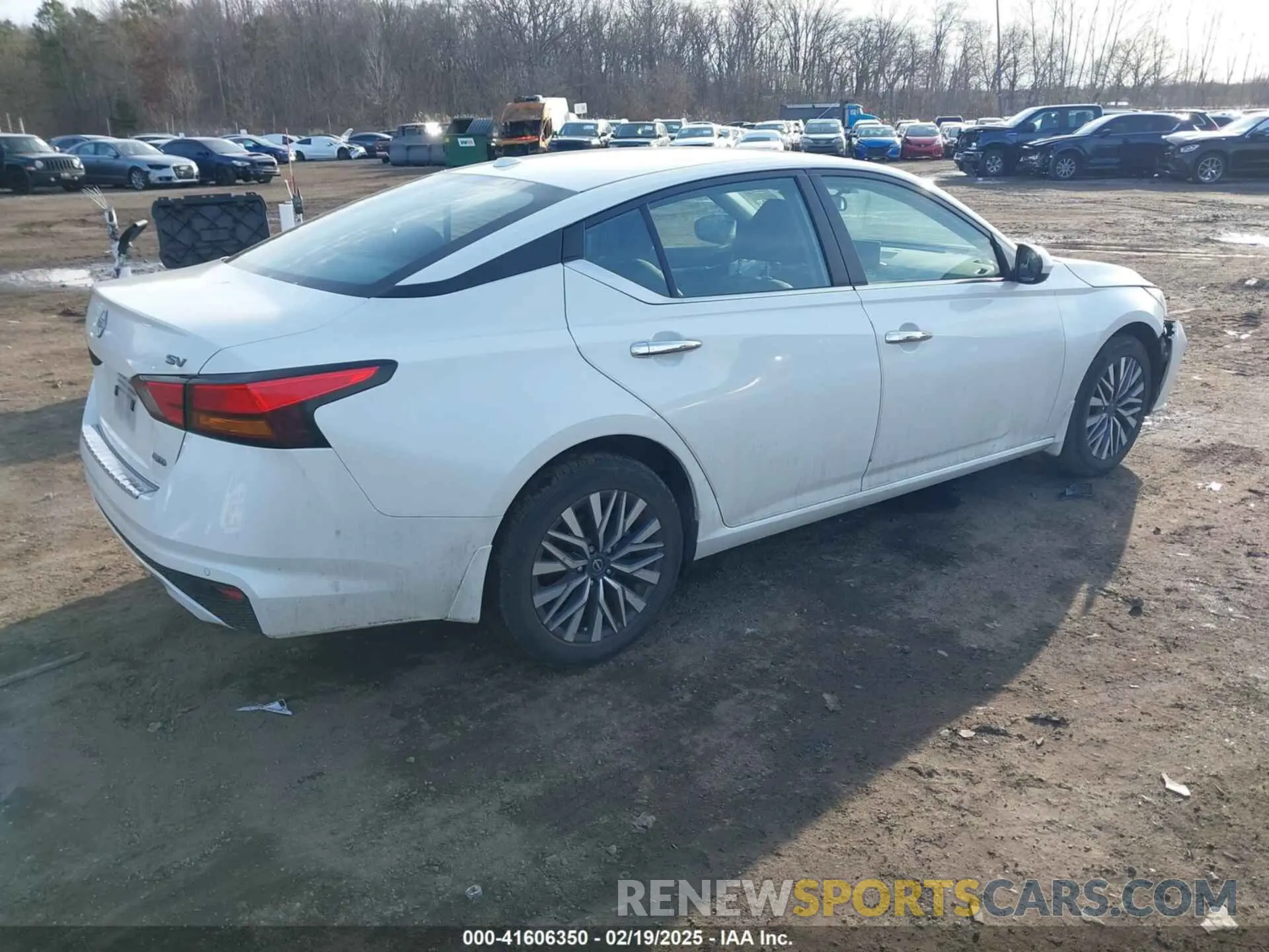 4 Фотография поврежденного автомобиля 1N4BL4DW9PN408845 NISSAN ALTIMA 2023