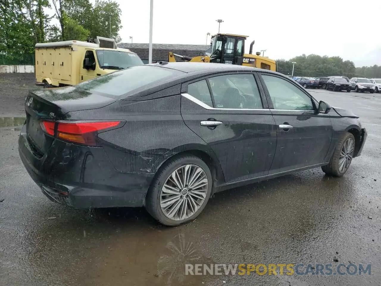3 Photograph of a damaged car 1N4BL4EV0PN332406 NISSAN ALTIMA 2023