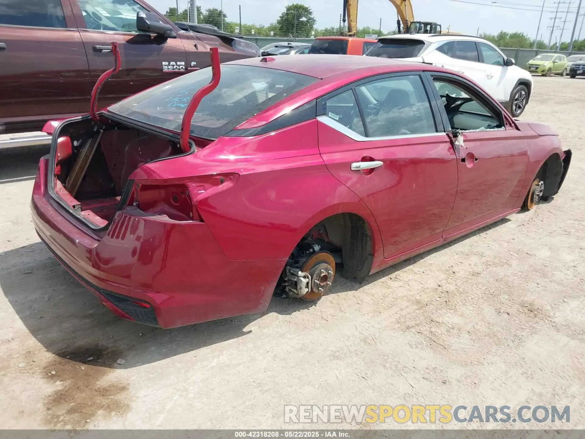 4 Photograph of a damaged car 1N4BL4EV0PN344054 NISSAN ALTIMA 2023