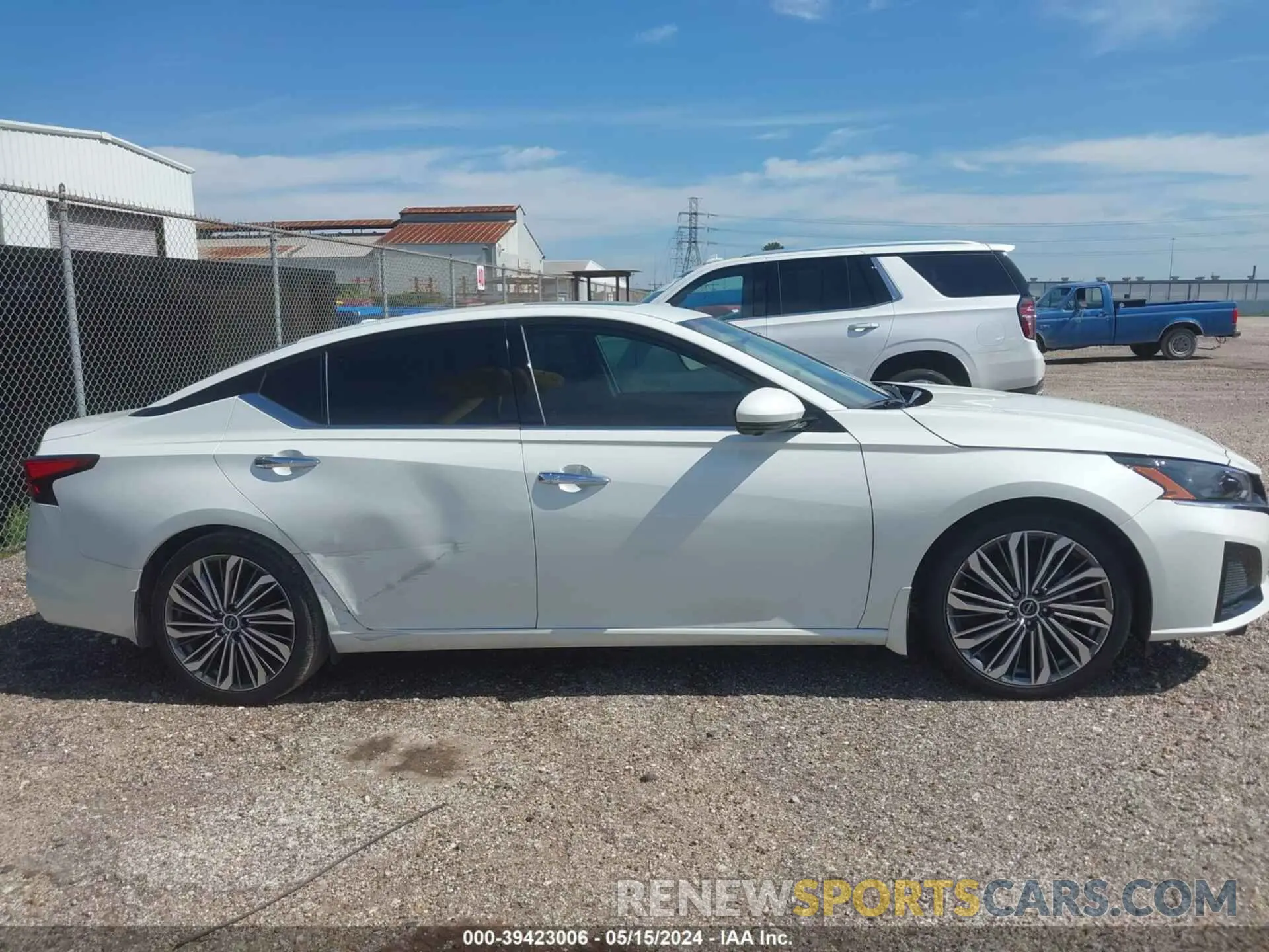 13 Photograph of a damaged car 1N4BL4EV2PN341737 NISSAN ALTIMA 2023