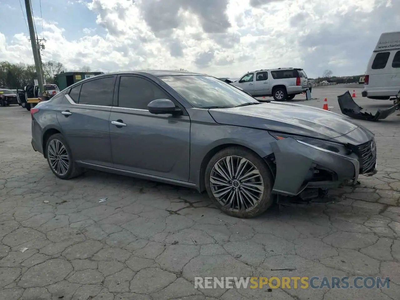 4 Фотография поврежденного автомобиля 1N4BL4EV2PN380988 NISSAN ALTIMA 2023