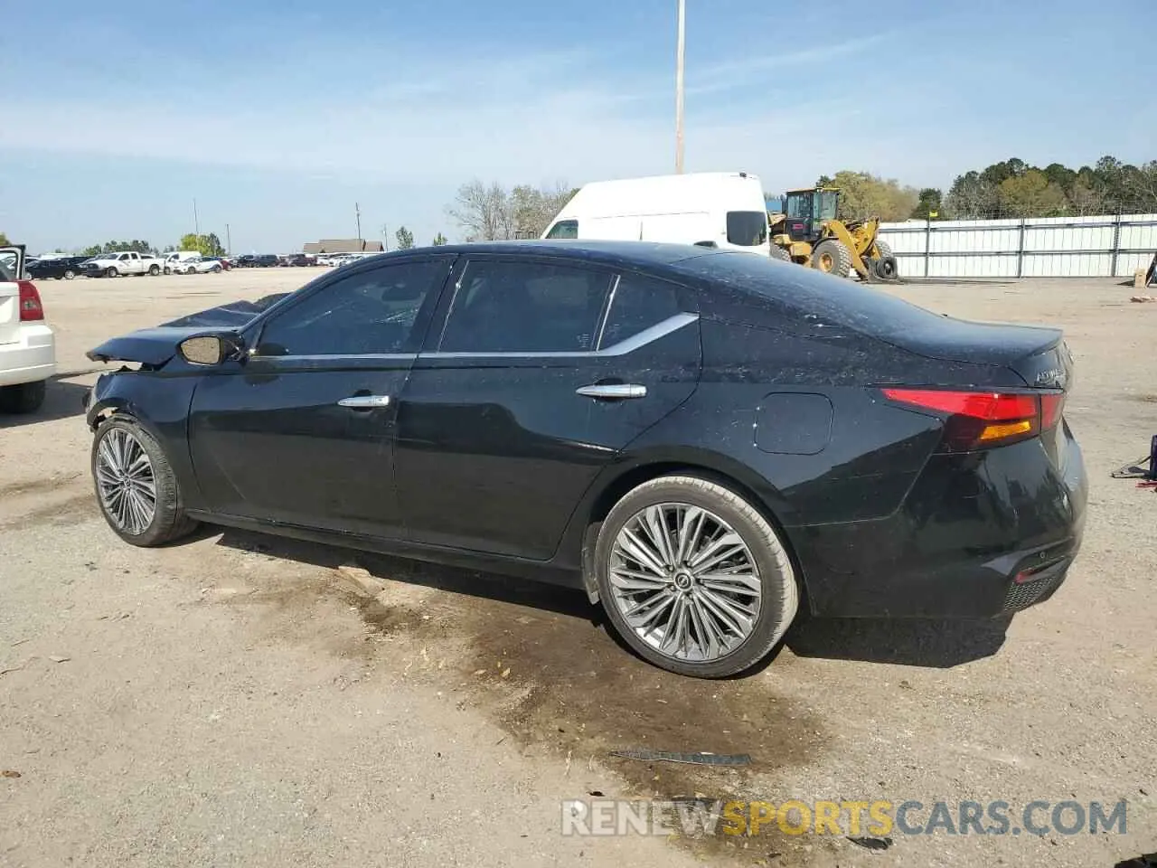 2 Фотография поврежденного автомобиля 1N4BL4EV2PN384667 NISSAN ALTIMA 2023