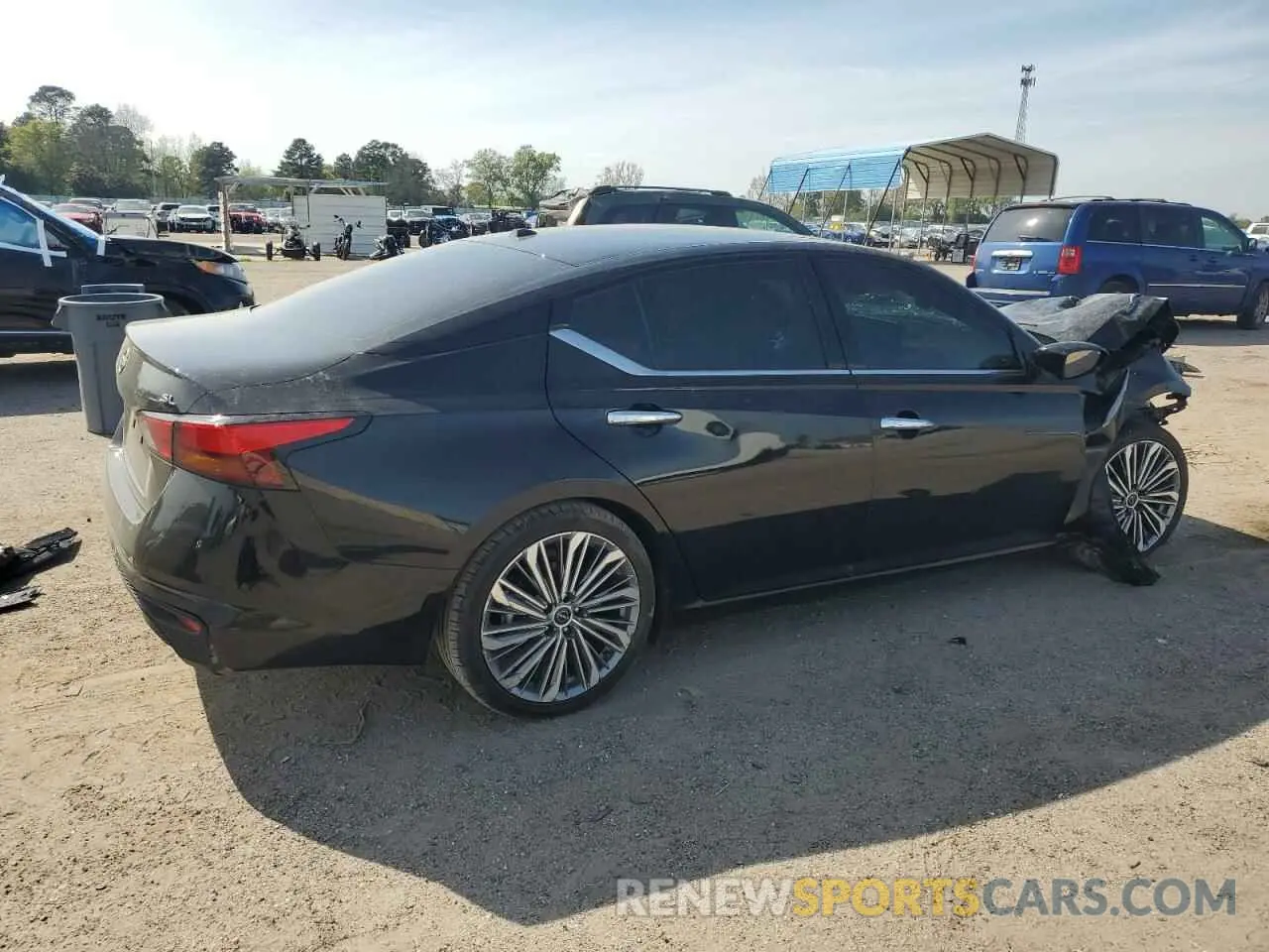 3 Фотография поврежденного автомобиля 1N4BL4EV2PN384667 NISSAN ALTIMA 2023