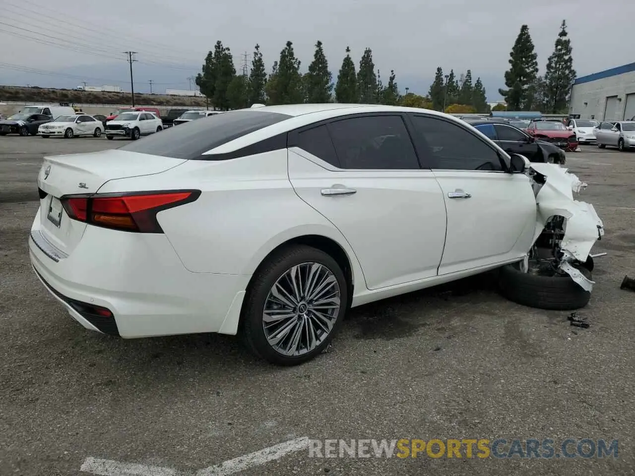 3 Фотография поврежденного автомобиля 1N4BL4EV4PN418222 NISSAN ALTIMA 2023