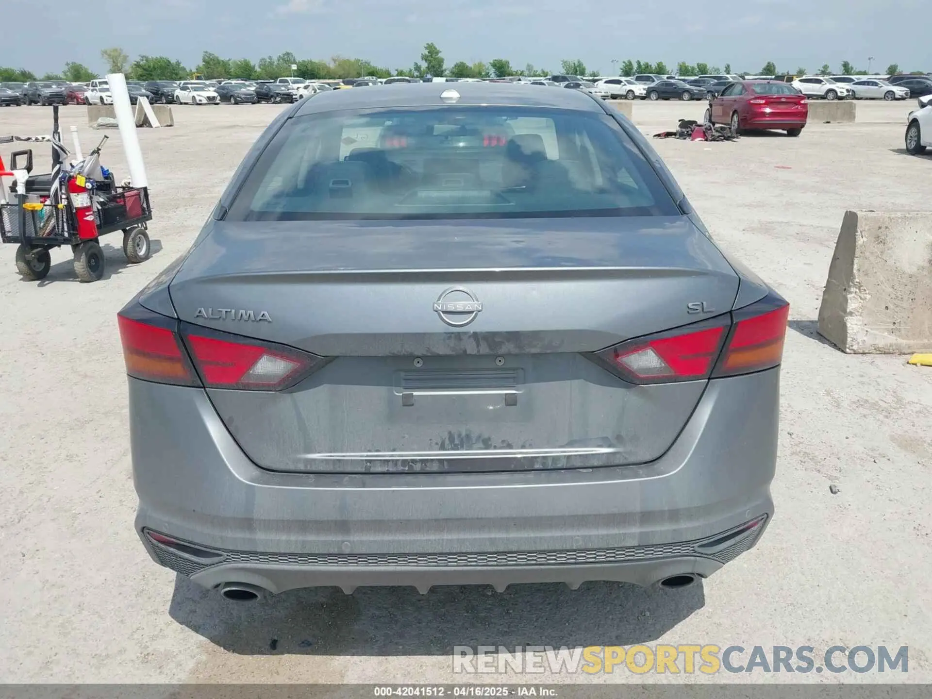 16 Photograph of a damaged car 1N4BL4EV5PN364624 NISSAN ALTIMA 2023