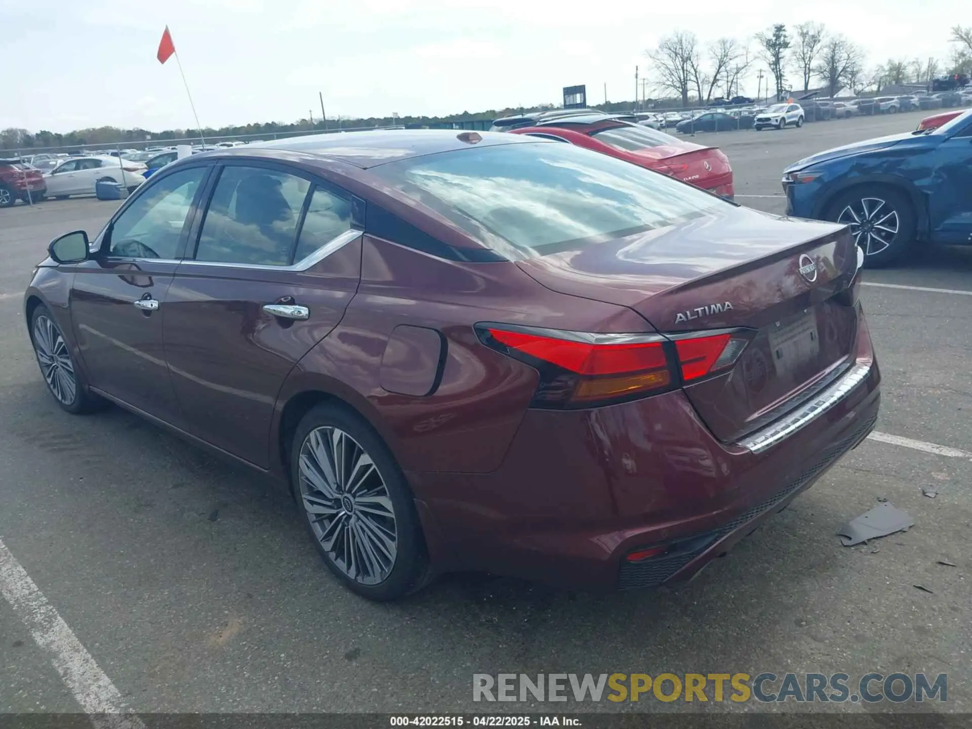 3 Фотография поврежденного автомобиля 1N4BL4EV6PN406475 NISSAN ALTIMA 2023
