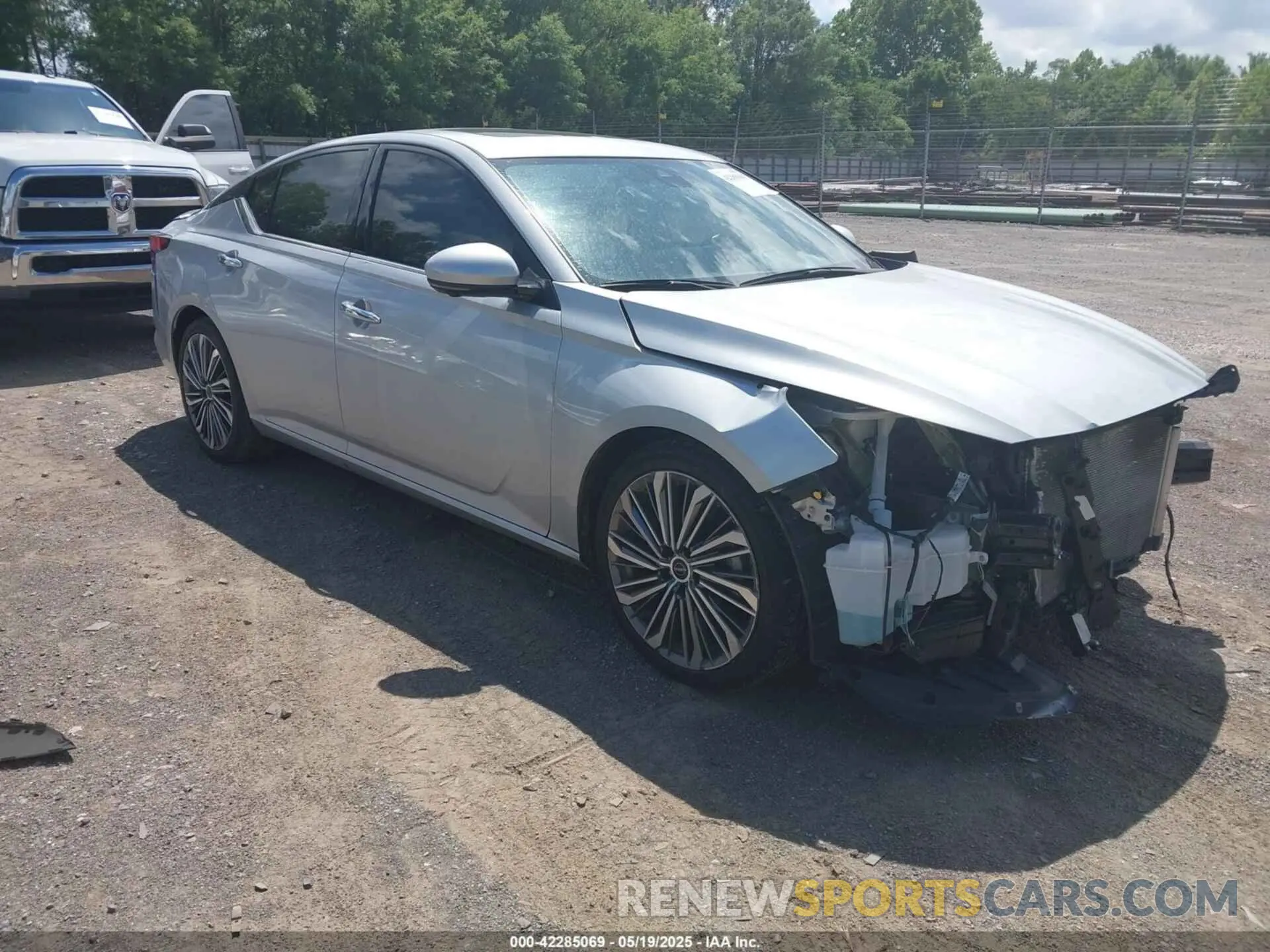 1 Фотография поврежденного автомобиля 1N4BL4EV7PN370604 NISSAN ALTIMA 2023