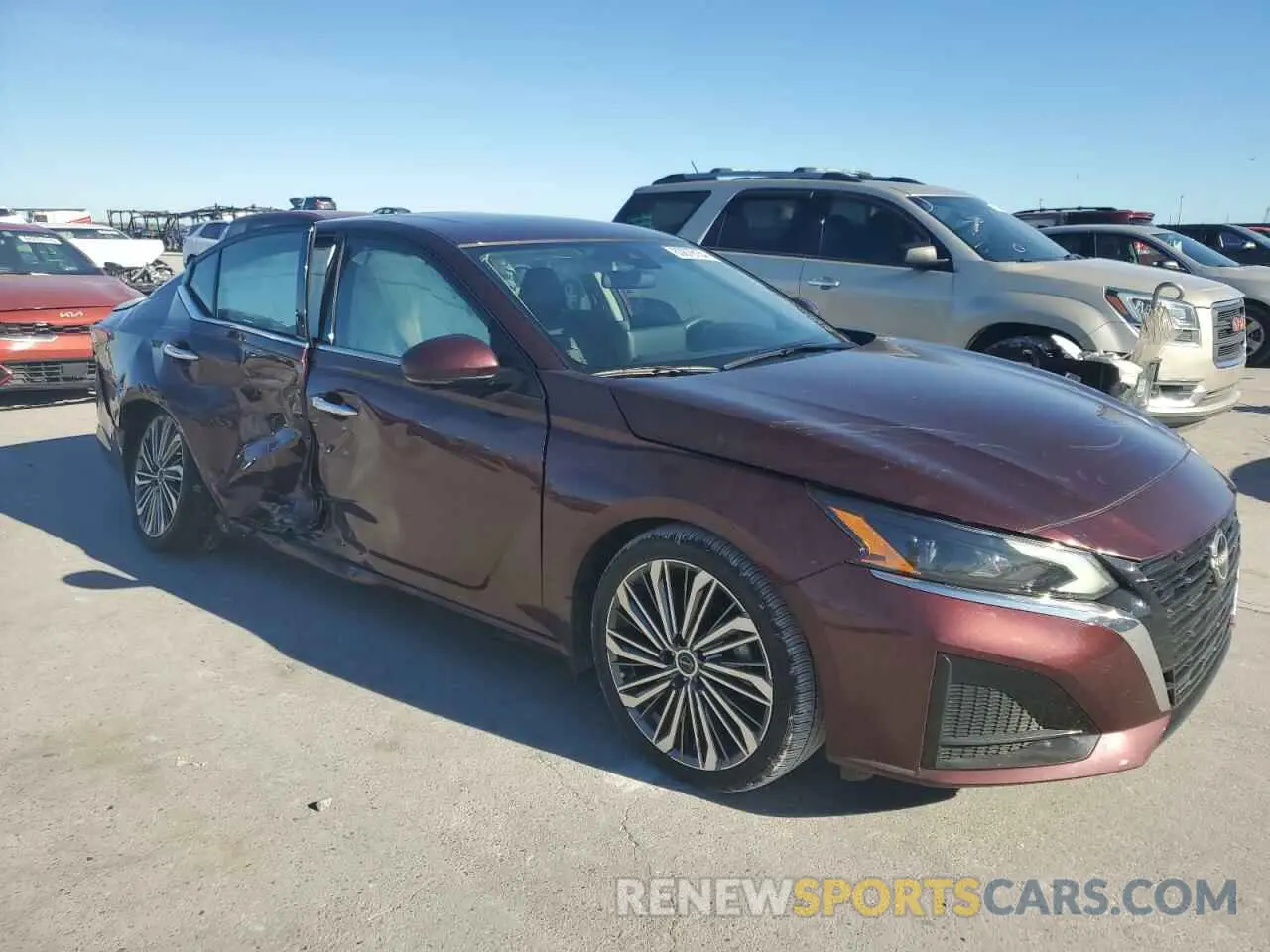 4 Фотография поврежденного автомобиля 1N4BL4EV8PN423424 NISSAN ALTIMA 2023
