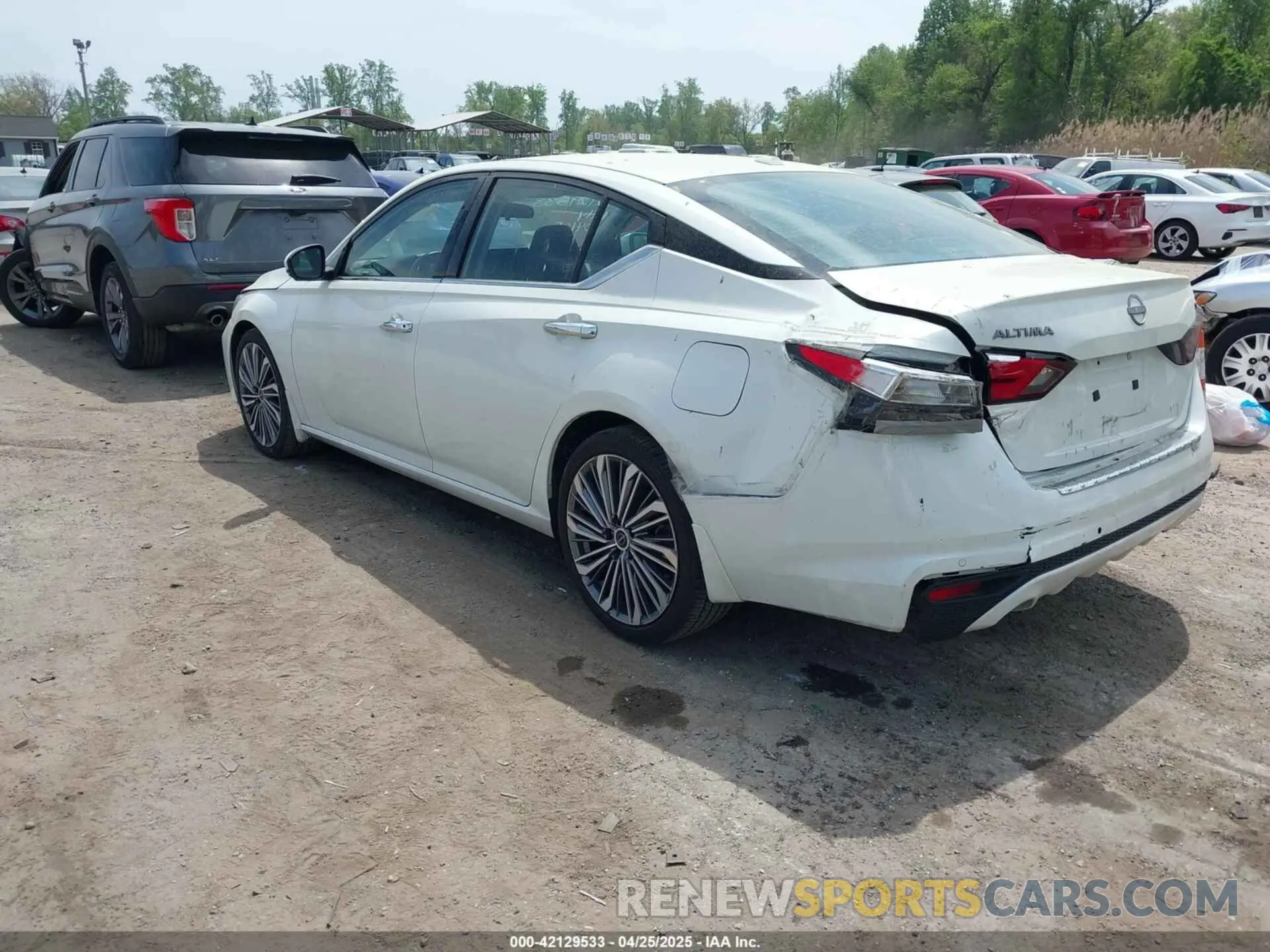 3 Photograph of a damaged car 1N4BL4EV9PN363931 NISSAN ALTIMA 2023