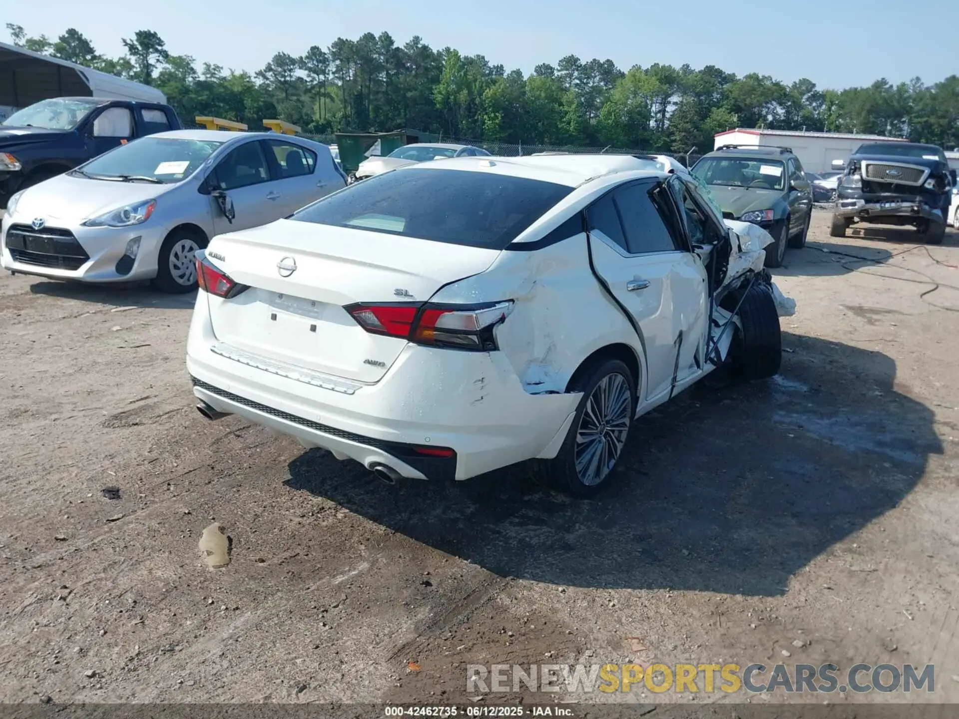 4 Фотография поврежденного автомобиля 1N4BL4EW2PN308066 NISSAN ALTIMA 2023