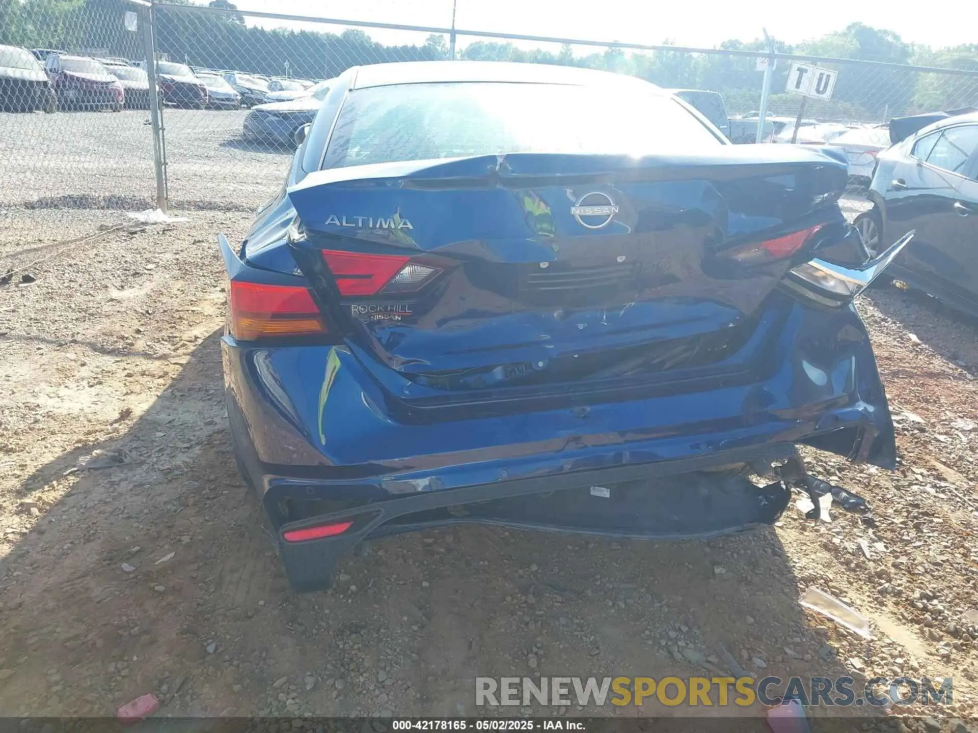 16 Photograph of a damaged car 1N4BL4BV0RN394105 NISSAN ALTIMA 2024