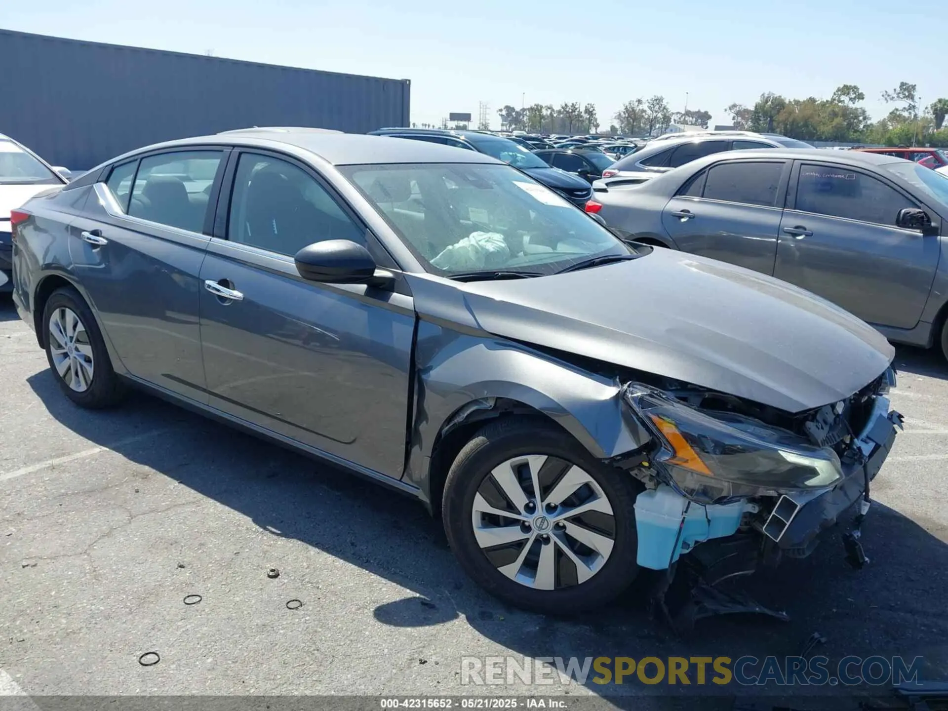 1 Фотография поврежденного автомобиля 1N4BL4BV0RN395657 NISSAN ALTIMA 2024