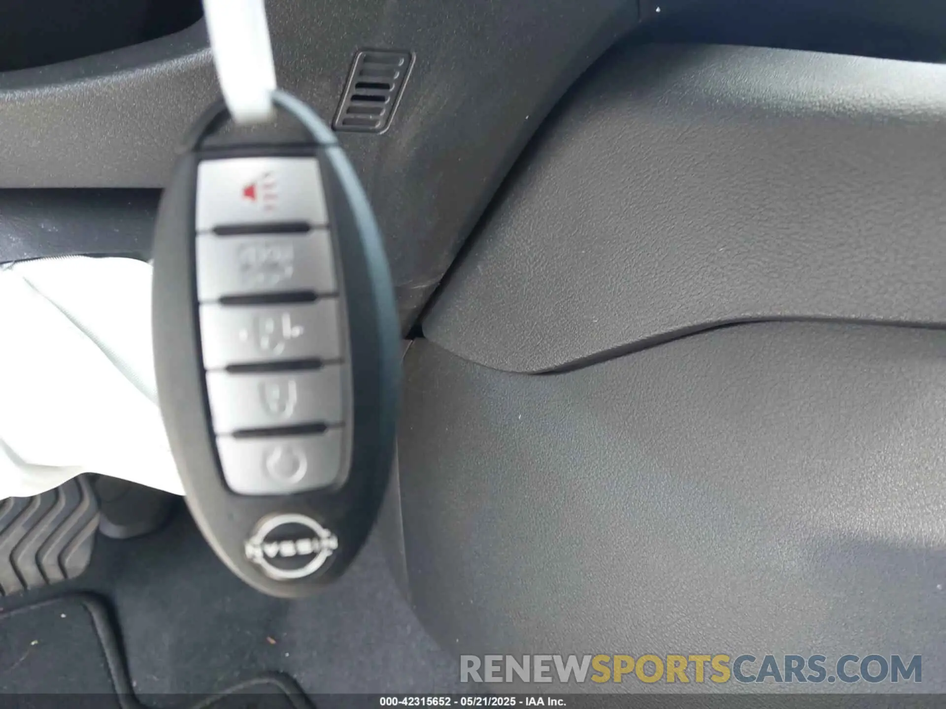 11 Фотография поврежденного автомобиля 1N4BL4BV0RN395657 NISSAN ALTIMA 2024