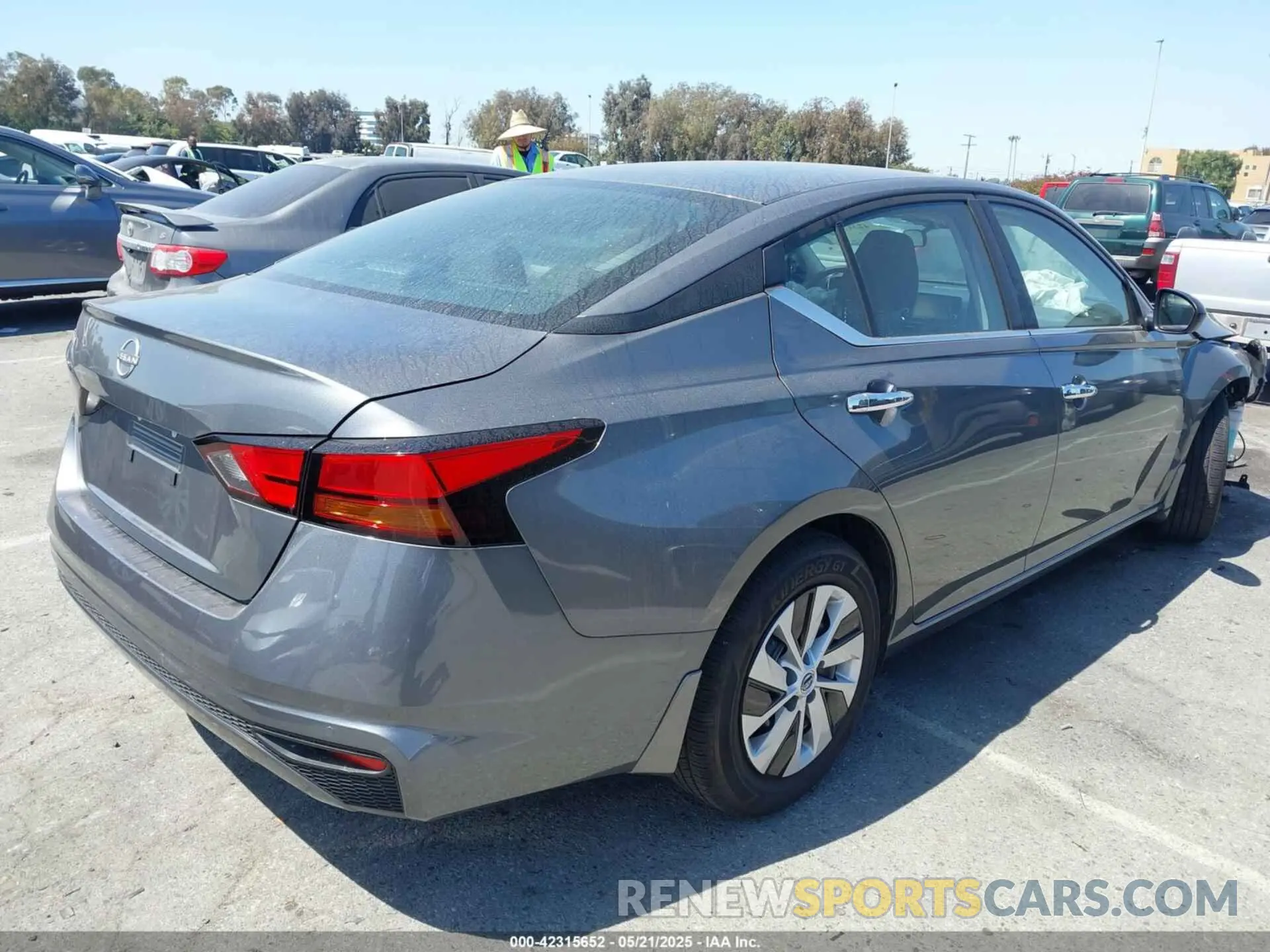 4 Фотография поврежденного автомобиля 1N4BL4BV0RN395657 NISSAN ALTIMA 2024