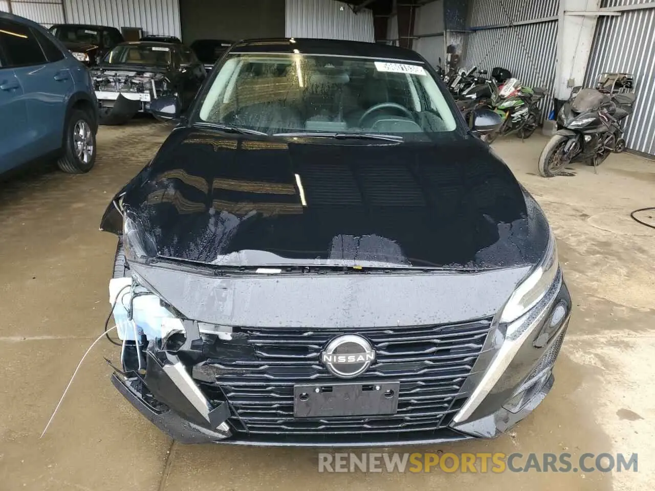 5 Photograph of a damaged car 1N4BL4BV0RN418175 NISSAN ALTIMA 2024