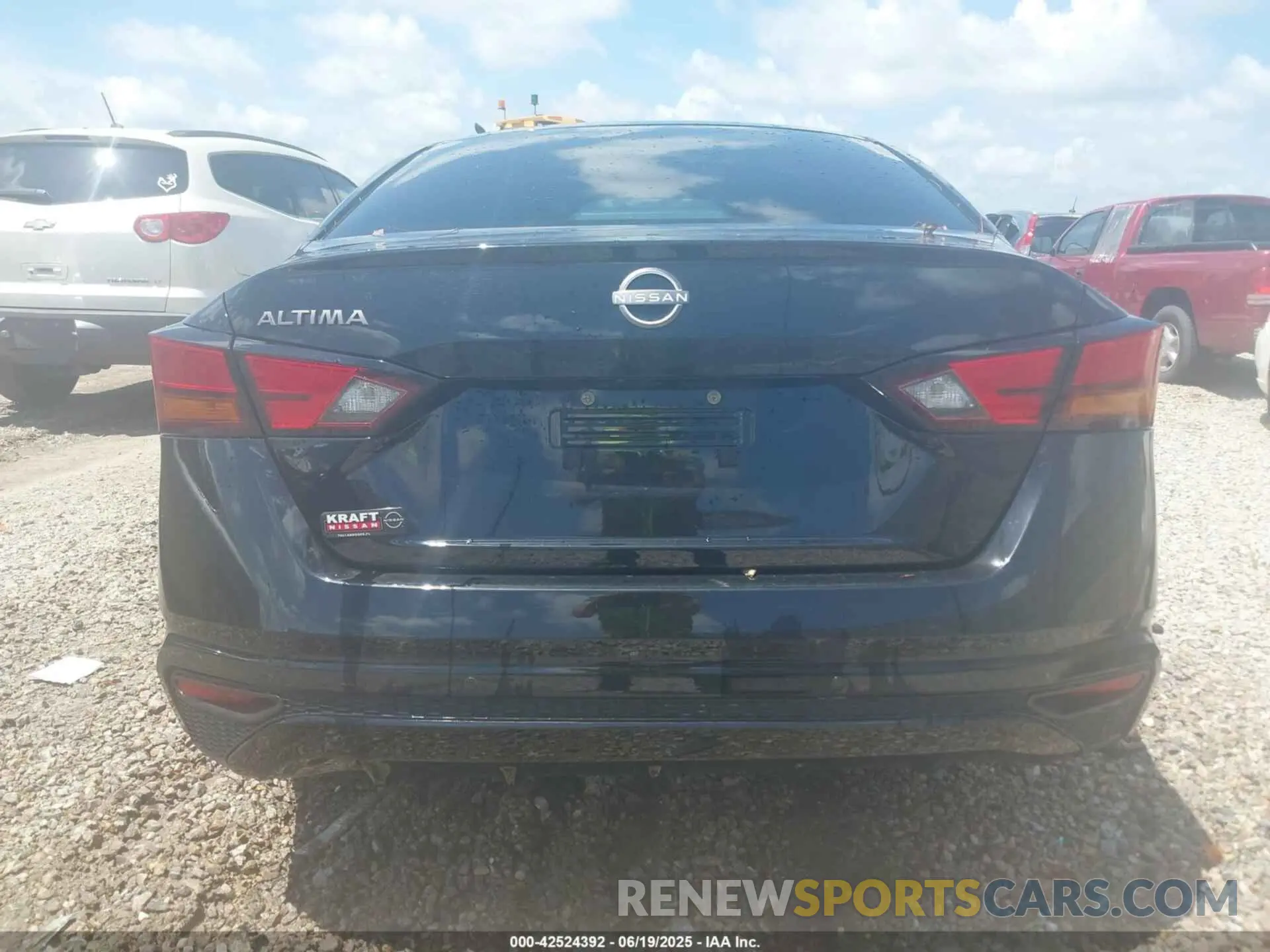 15 Photograph of a damaged car 1N4BL4BV0RN418192 NISSAN ALTIMA 2024