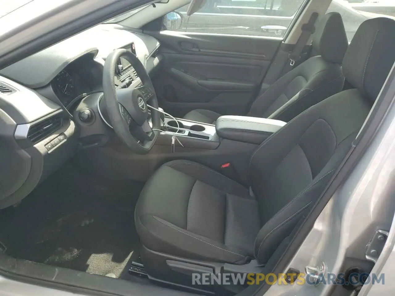 7 Photograph of a damaged car 1N4BL4BV0RN429791 NISSAN ALTIMA 2024