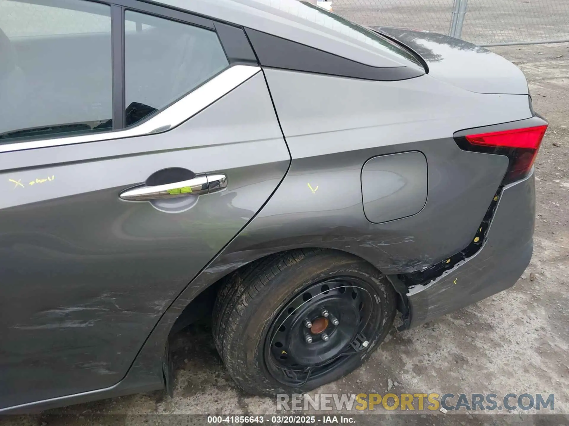17 Photograph of a damaged car 1N4BL4BV0RN430410 NISSAN ALTIMA 2024