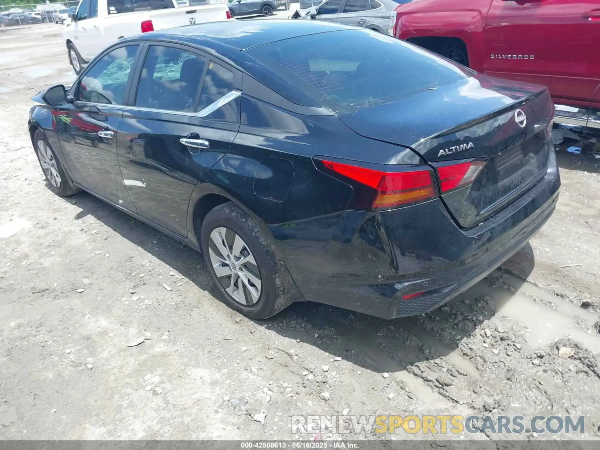 3 Photograph of a damaged car 1N4BL4BV1RN405130 NISSAN ALTIMA 2024