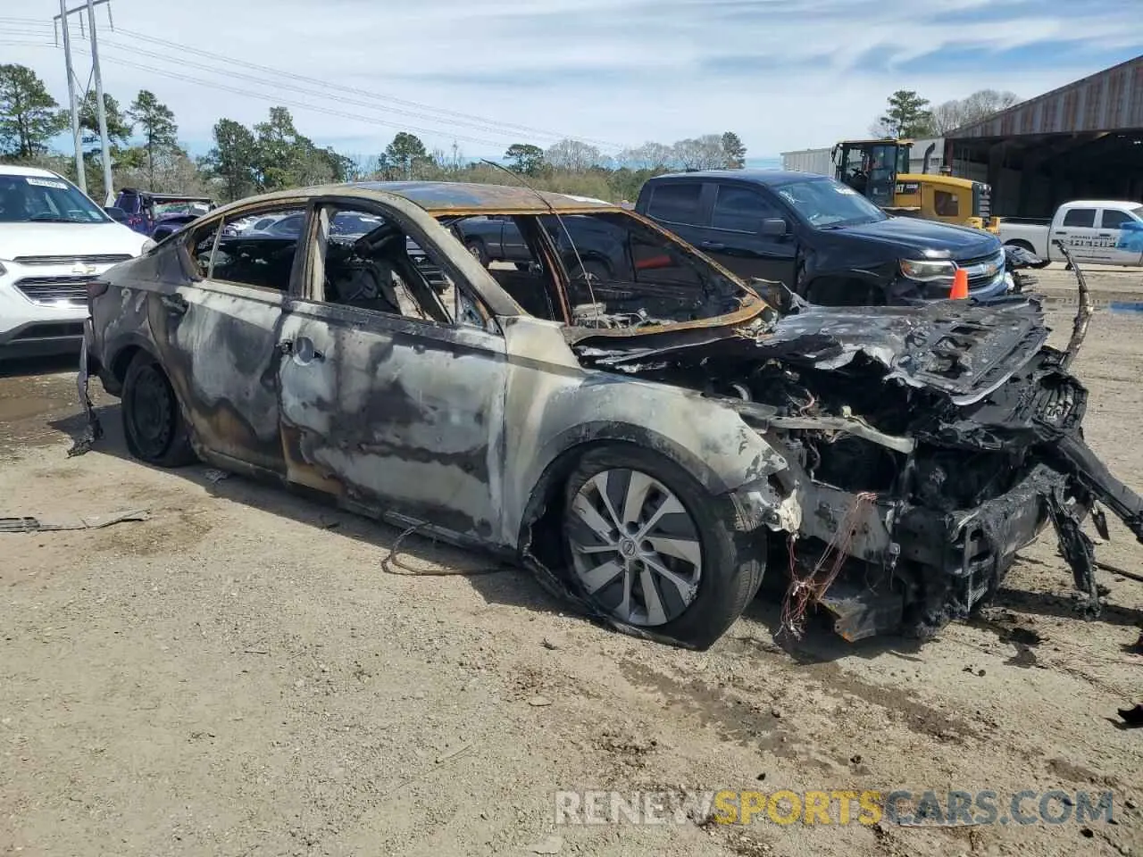 4 Photograph of a damaged car 1N4BL4BV1RN406066 NISSAN ALTIMA 2024