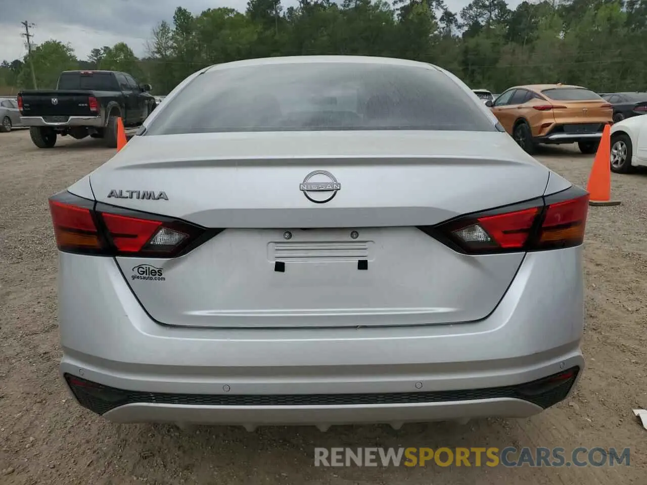 6 Photograph of a damaged car 1N4BL4BV1RN415348 NISSAN ALTIMA 2024