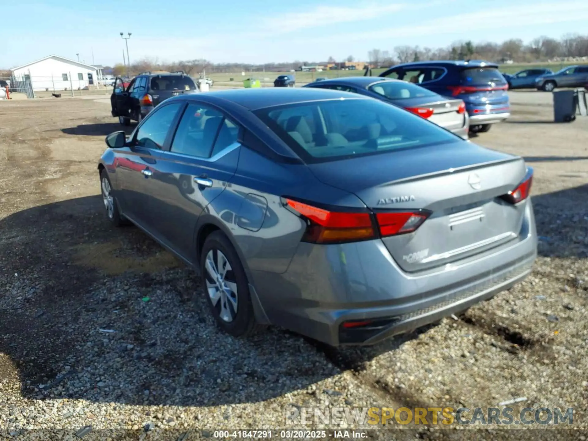 3 Photograph of a damaged car 1N4BL4BV2RN343253 NISSAN ALTIMA 2024