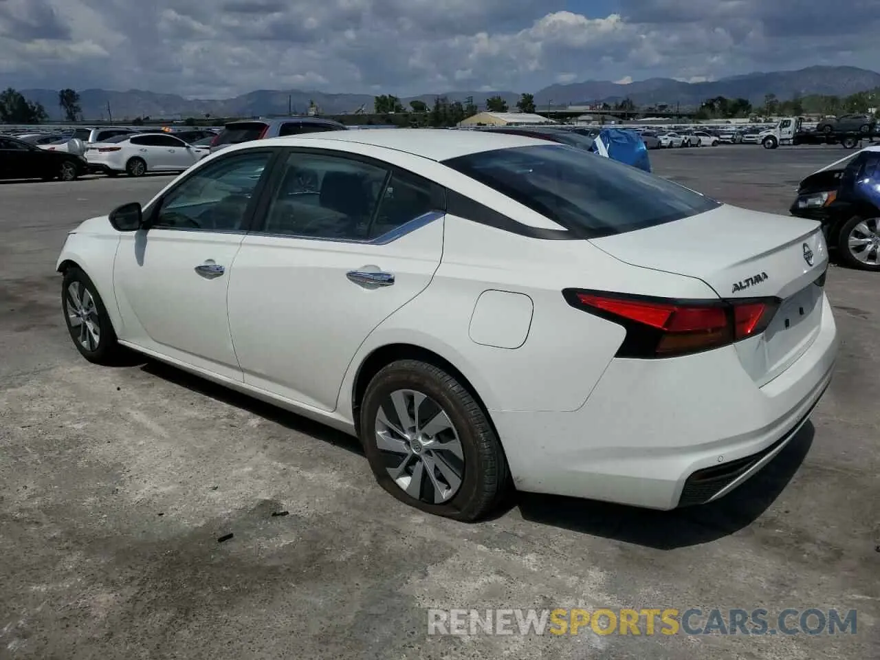 2 Фотография поврежденного автомобиля 1N4BL4BV2RN363275 NISSAN ALTIMA 2024