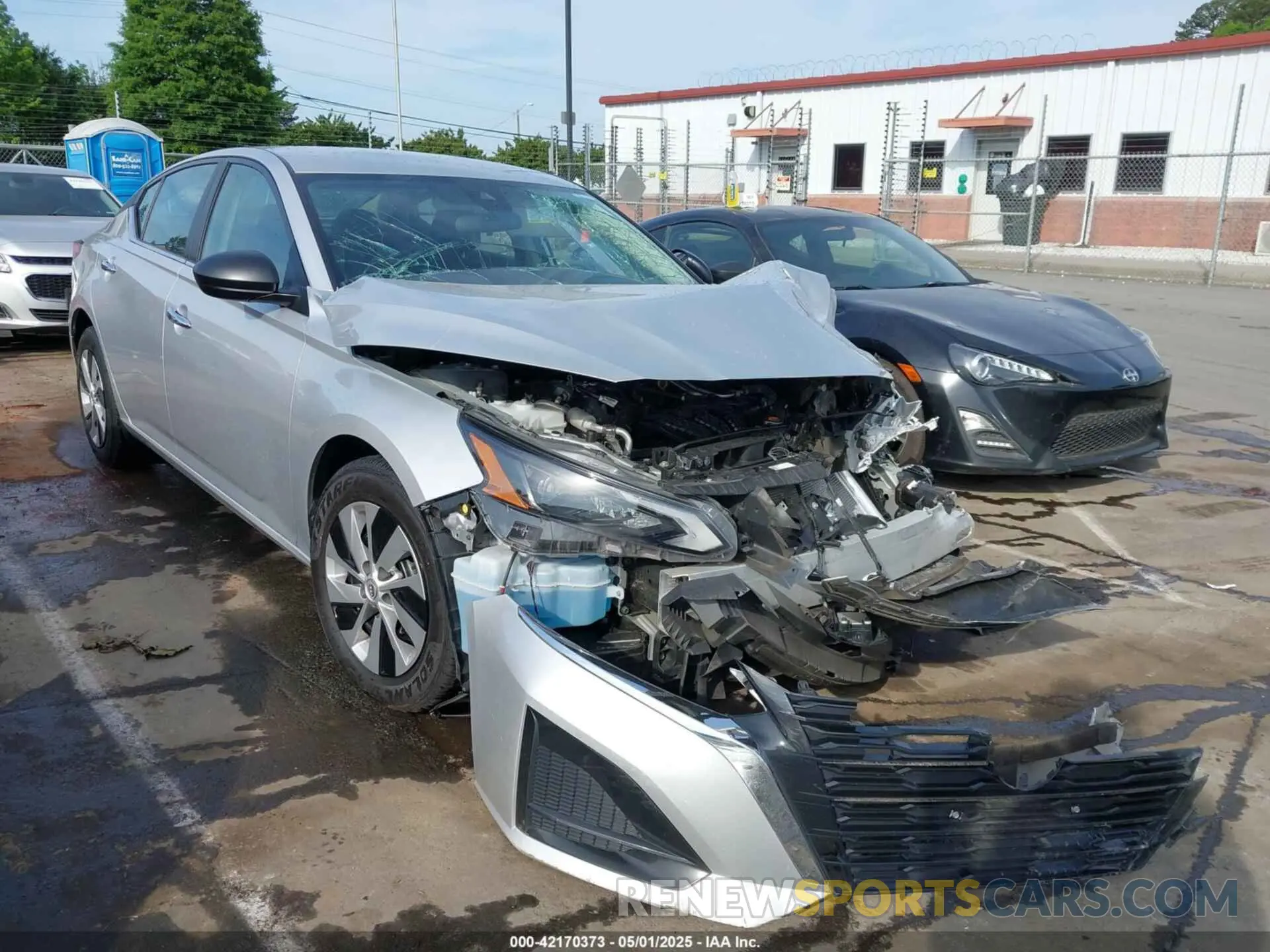 1 Photograph of a damaged car 1N4BL4BV2RN378150 NISSAN ALTIMA 2024