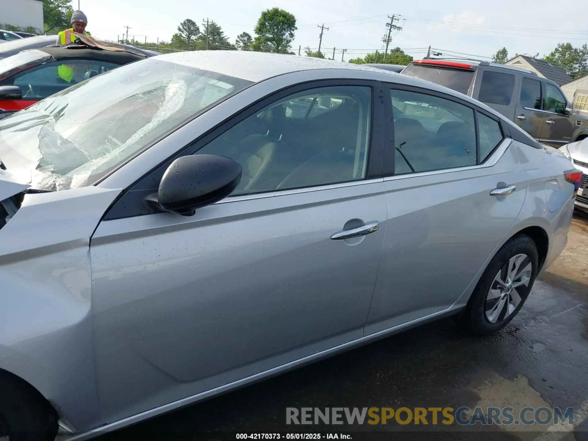 13 Photograph of a damaged car 1N4BL4BV2RN378150 NISSAN ALTIMA 2024