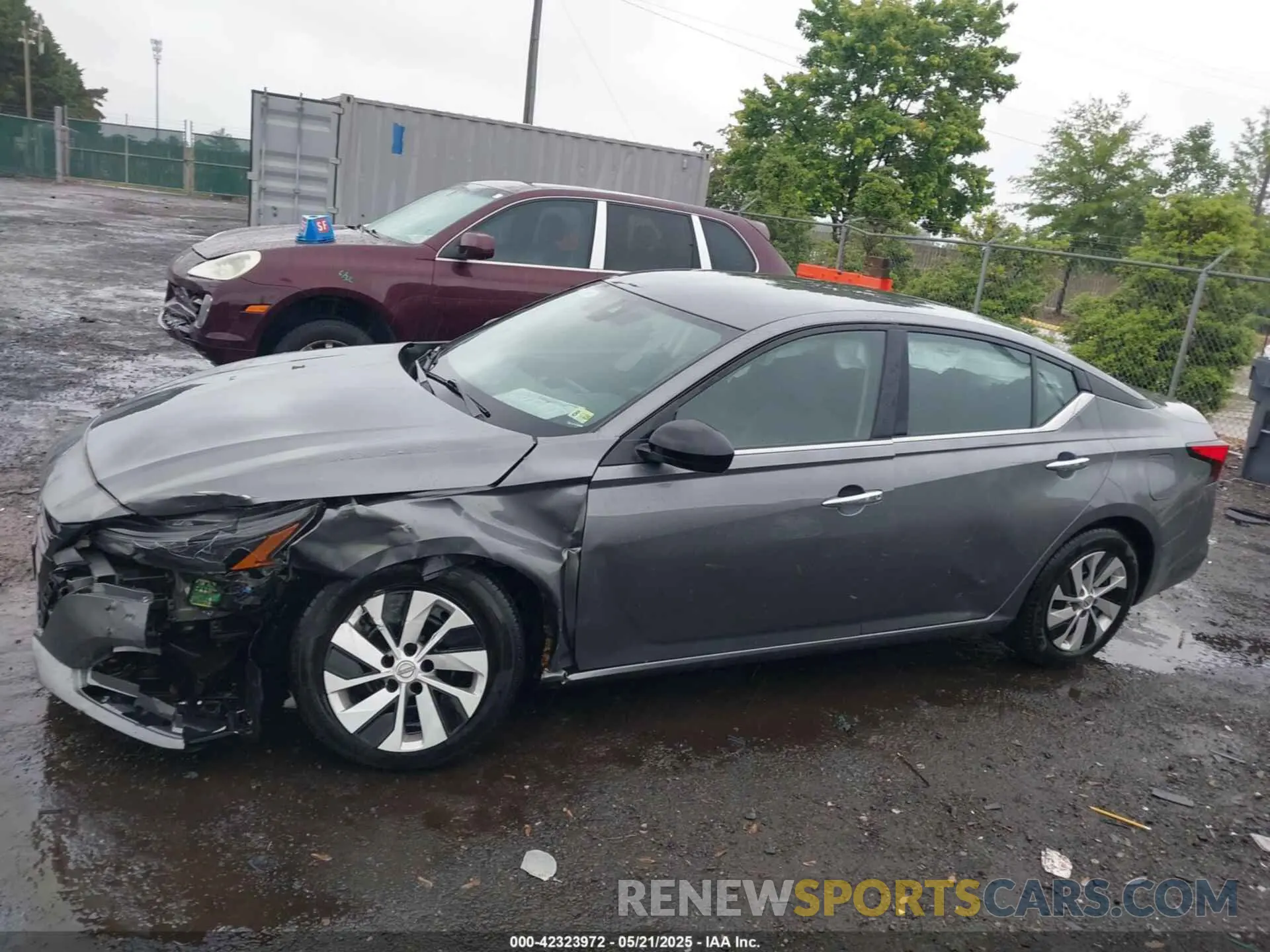 14 Photograph of a damaged car 1N4BL4BV3RN320483 NISSAN ALTIMA 2024