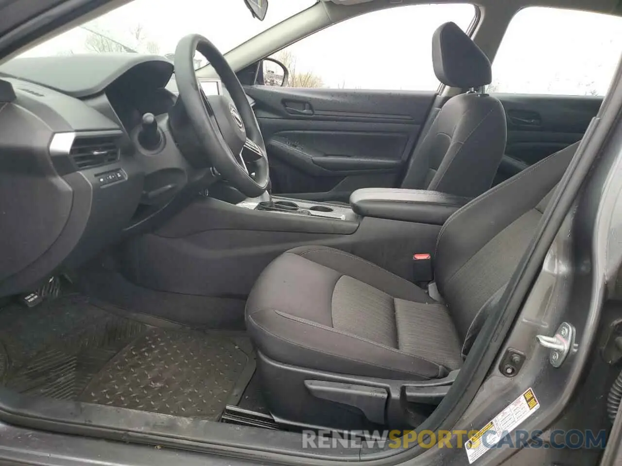 7 Photograph of a damaged car 1N4BL4BV3RN373930 NISSAN ALTIMA 2024