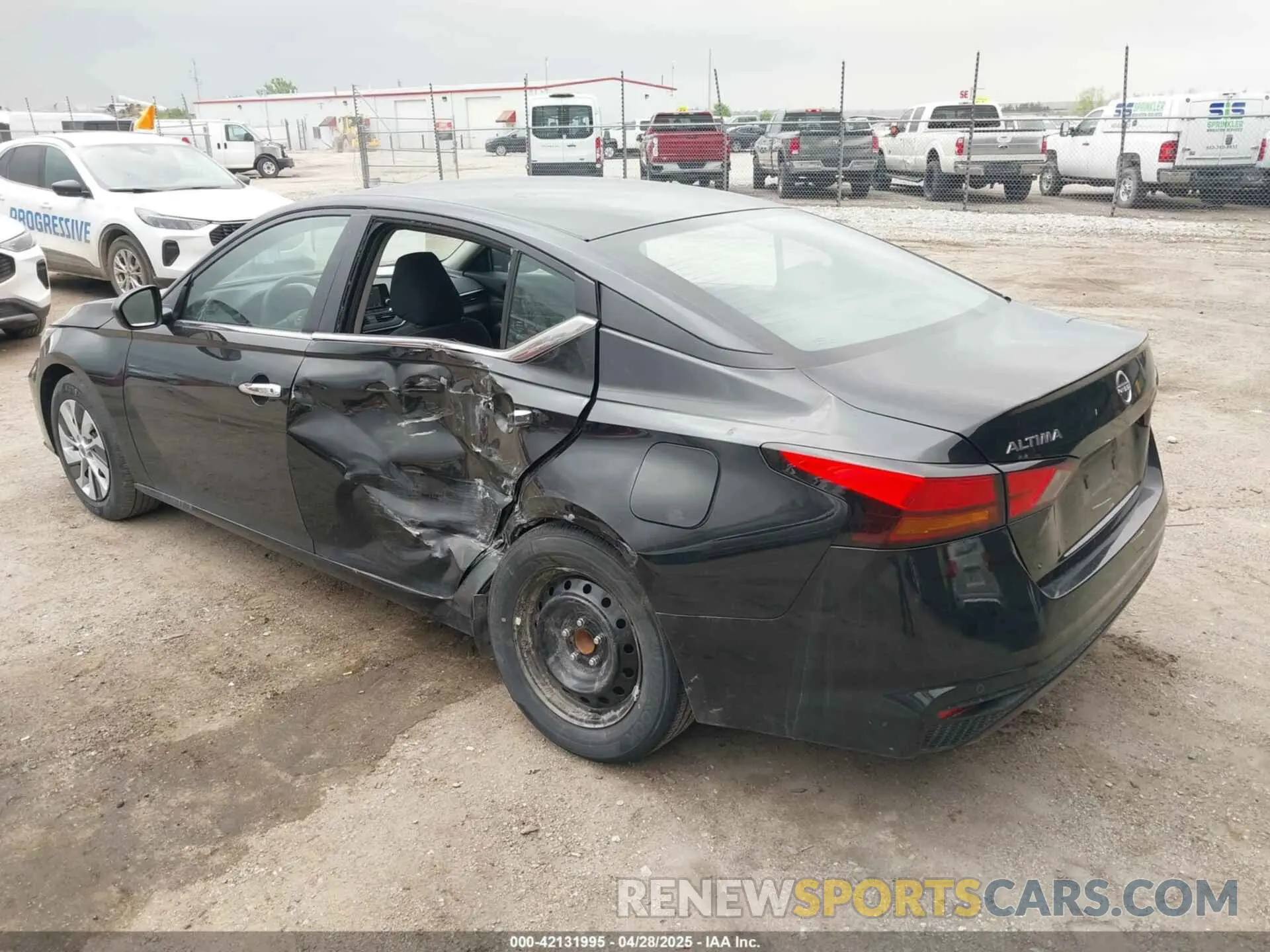 3 Фотография поврежденного автомобиля 1N4BL4BV3RN401368 NISSAN ALTIMA 2024