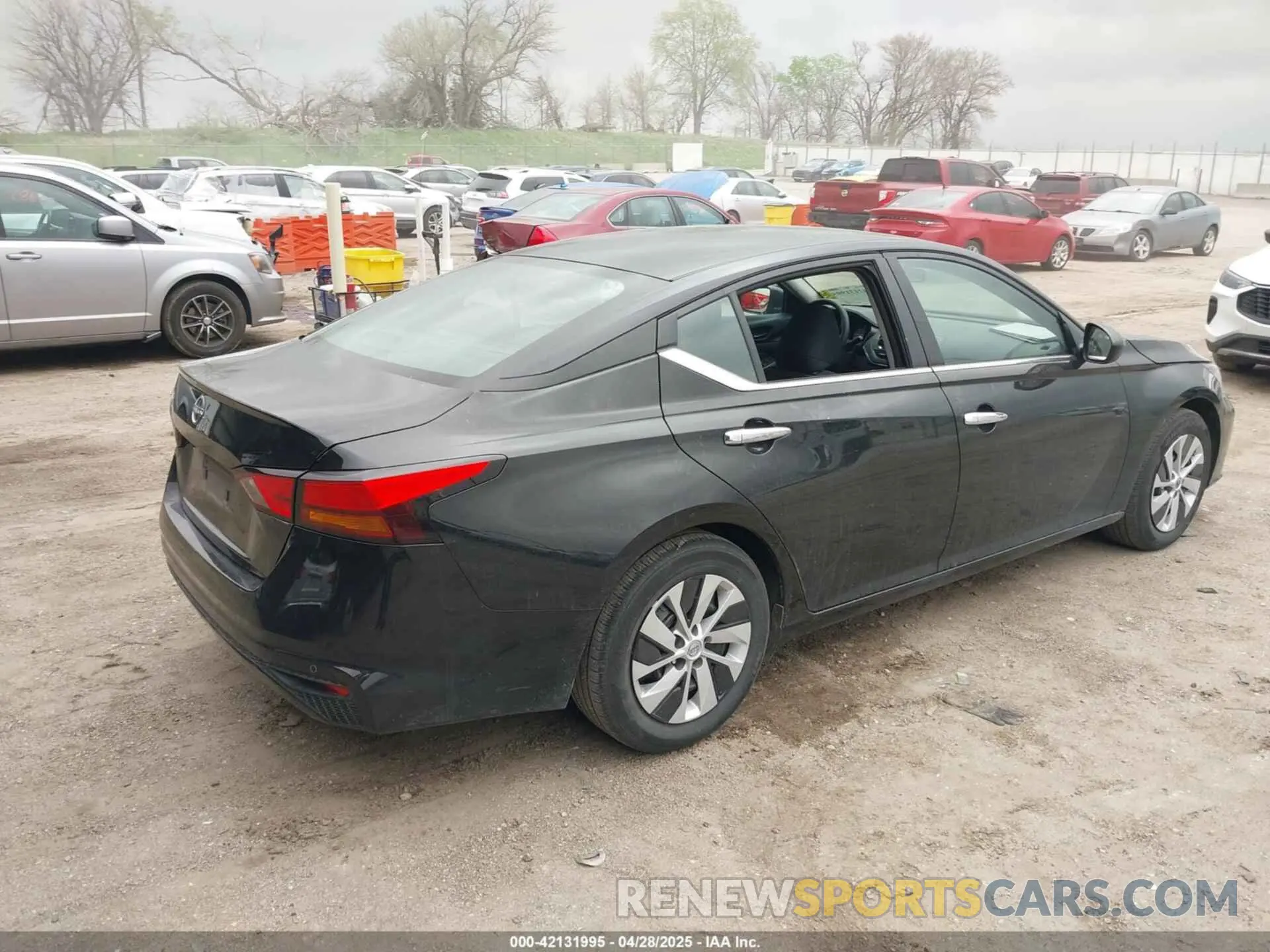 4 Фотография поврежденного автомобиля 1N4BL4BV3RN401368 NISSAN ALTIMA 2024