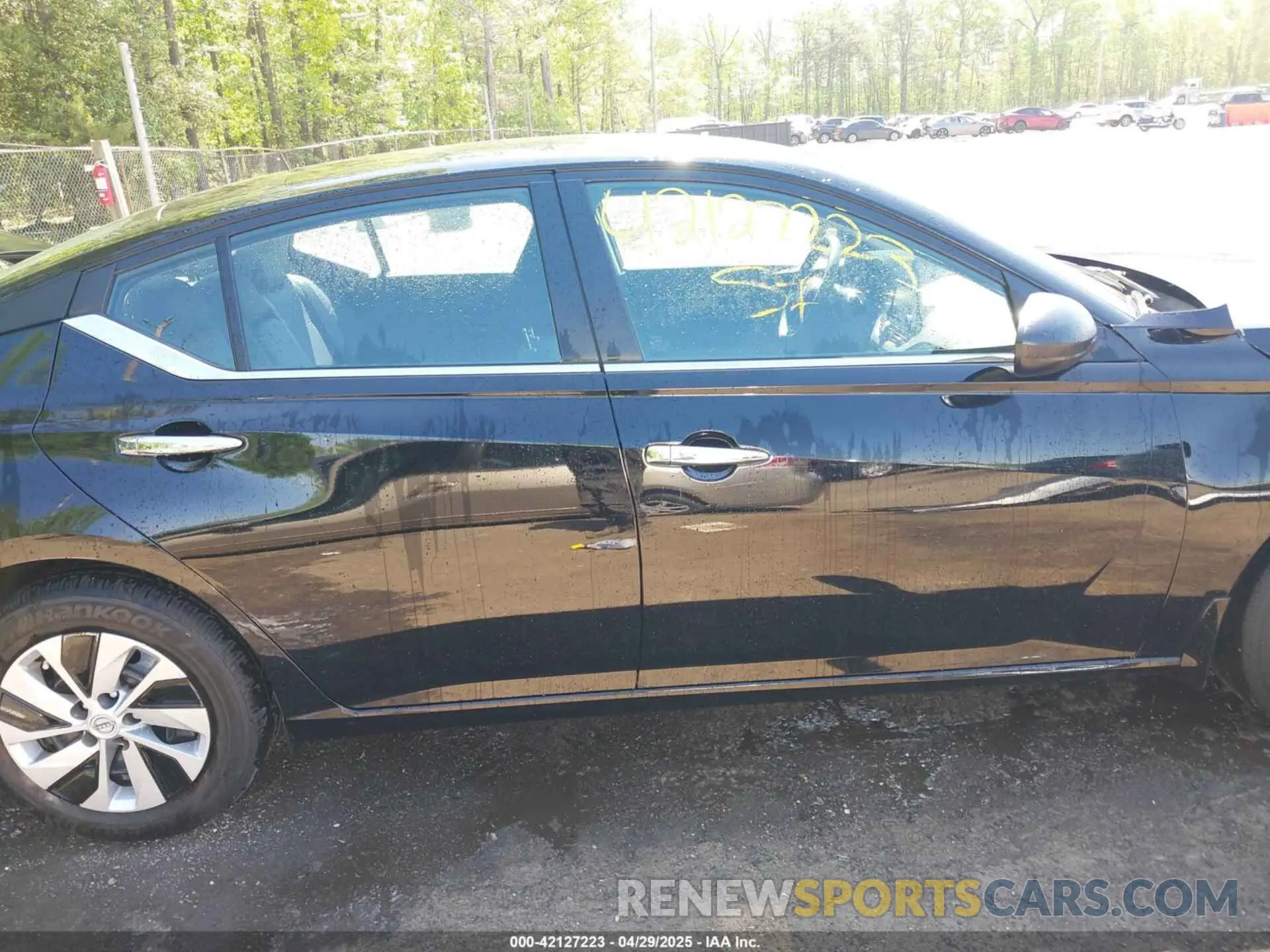 14 Photograph of a damaged car 1N4BL4BV3RN404075 NISSAN ALTIMA 2024