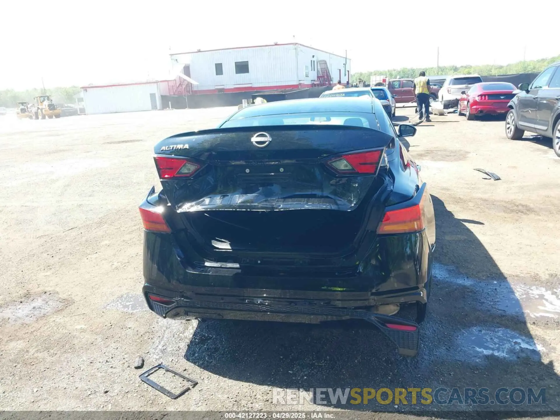 6 Photograph of a damaged car 1N4BL4BV3RN404075 NISSAN ALTIMA 2024