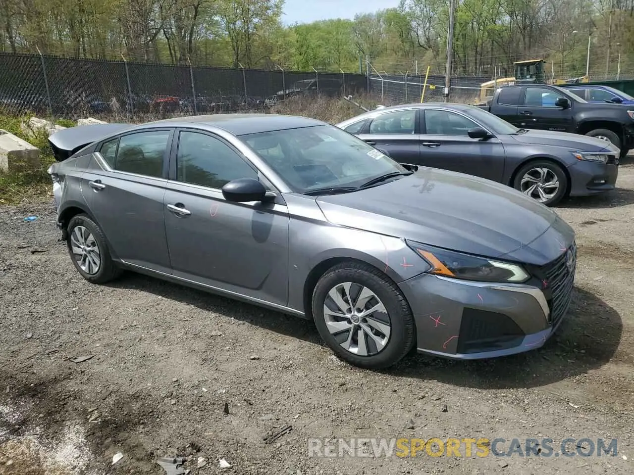 4 Photograph of a damaged car 1N4BL4BV4RN373399 NISSAN ALTIMA 2024