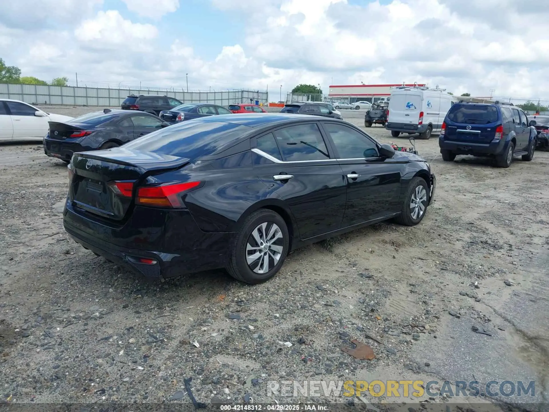 4 Фотография поврежденного автомобиля 1N4BL4BV4RN376478 NISSAN ALTIMA 2024