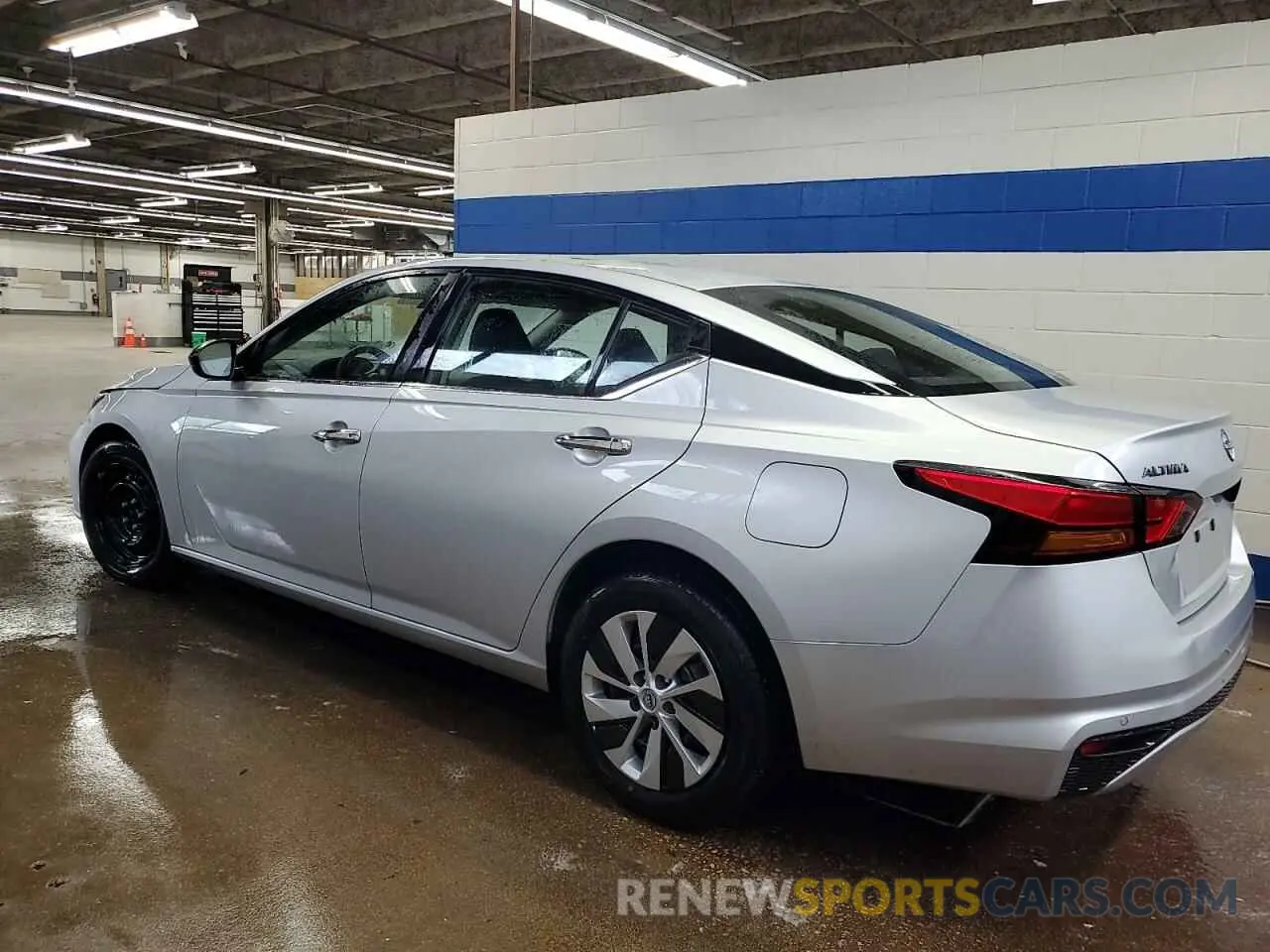 2 Photograph of a damaged car 1N4BL4BV4RN385214 NISSAN ALTIMA 2024