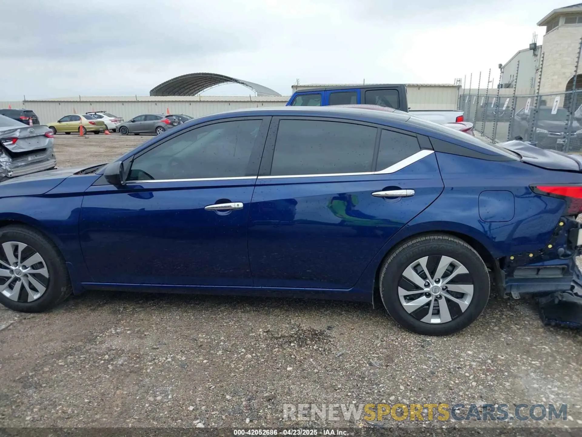 14 Photograph of a damaged car 1N4BL4BV6RN341733 NISSAN ALTIMA 2024