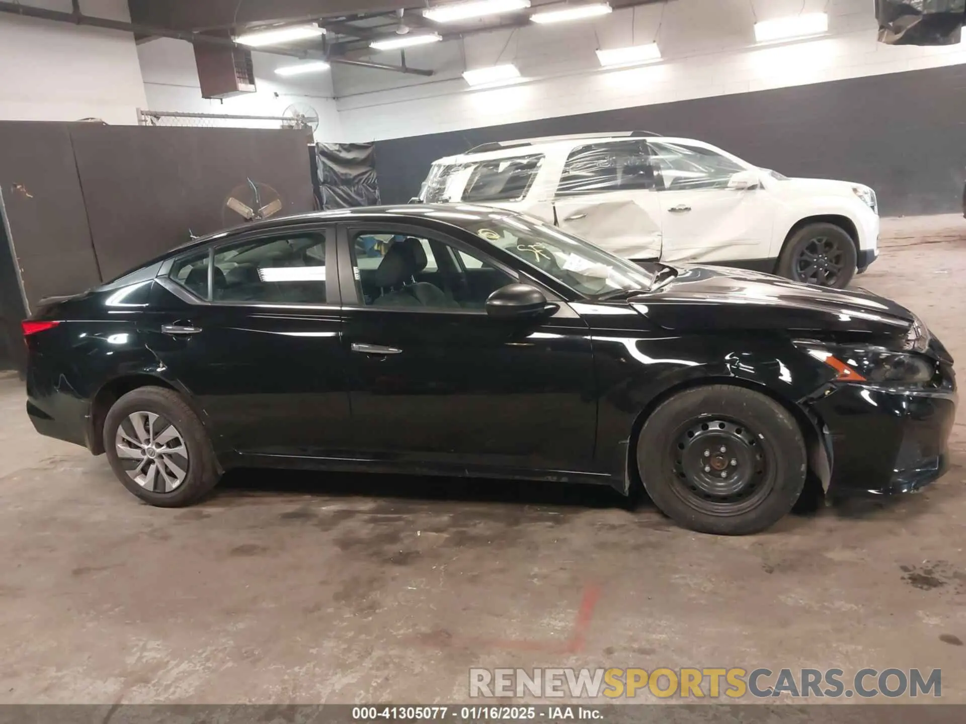 13 Photograph of a damaged car 1N4BL4BV7RN382260 NISSAN ALTIMA 2024