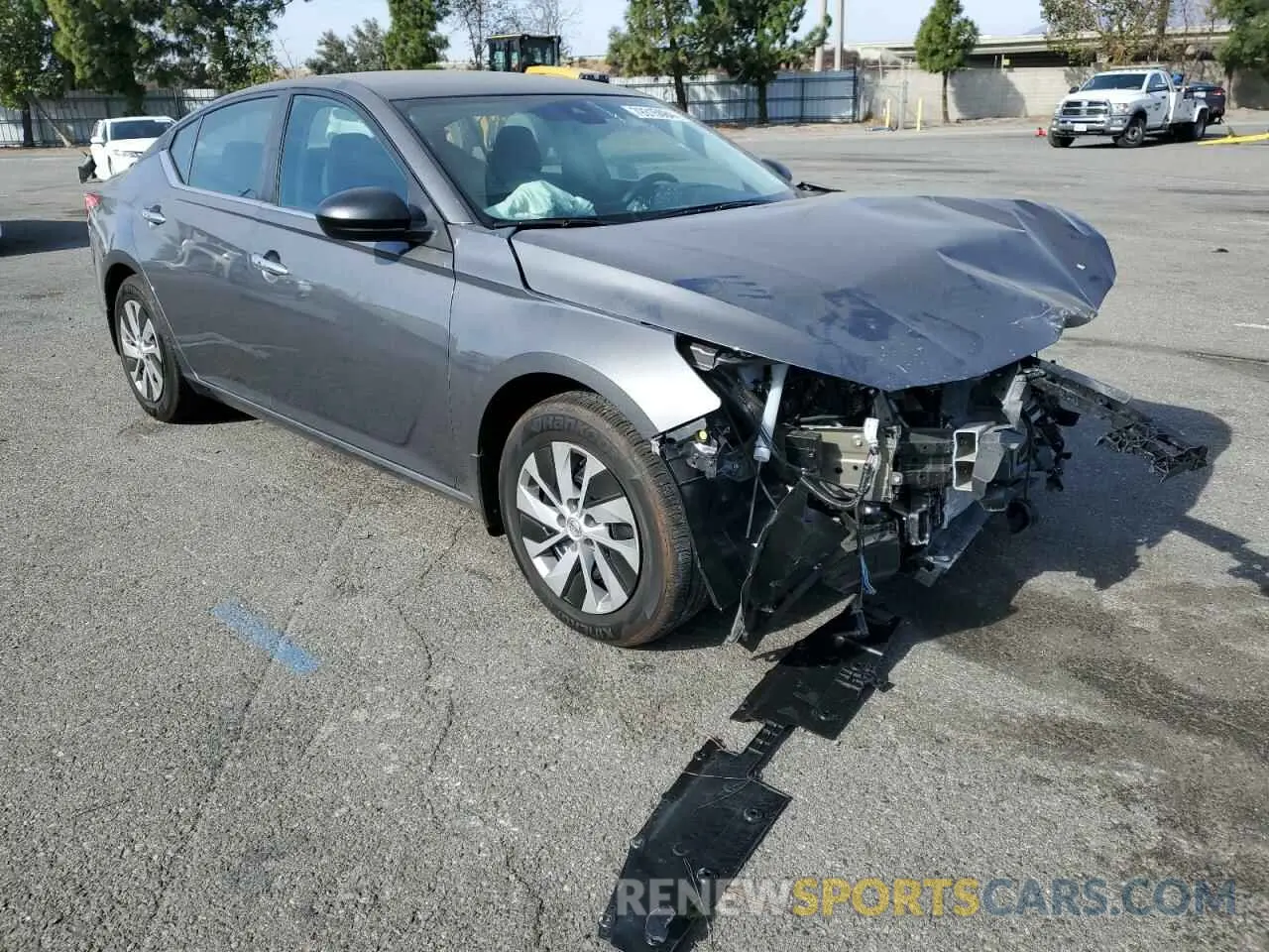 4 Photograph of a damaged car 1N4BL4BV8RN424967 NISSAN ALTIMA 2024