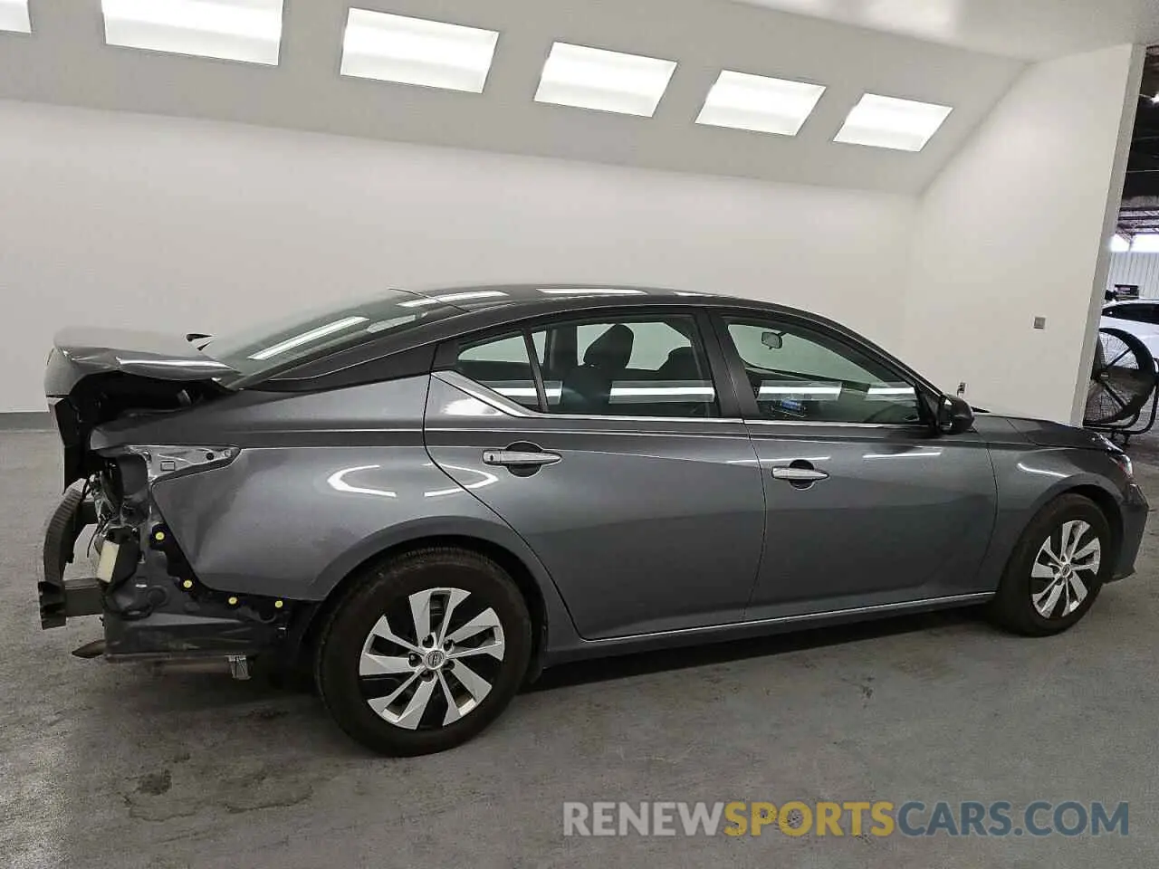 3 Photograph of a damaged car 1N4BL4BV9RN333934 NISSAN ALTIMA 2024